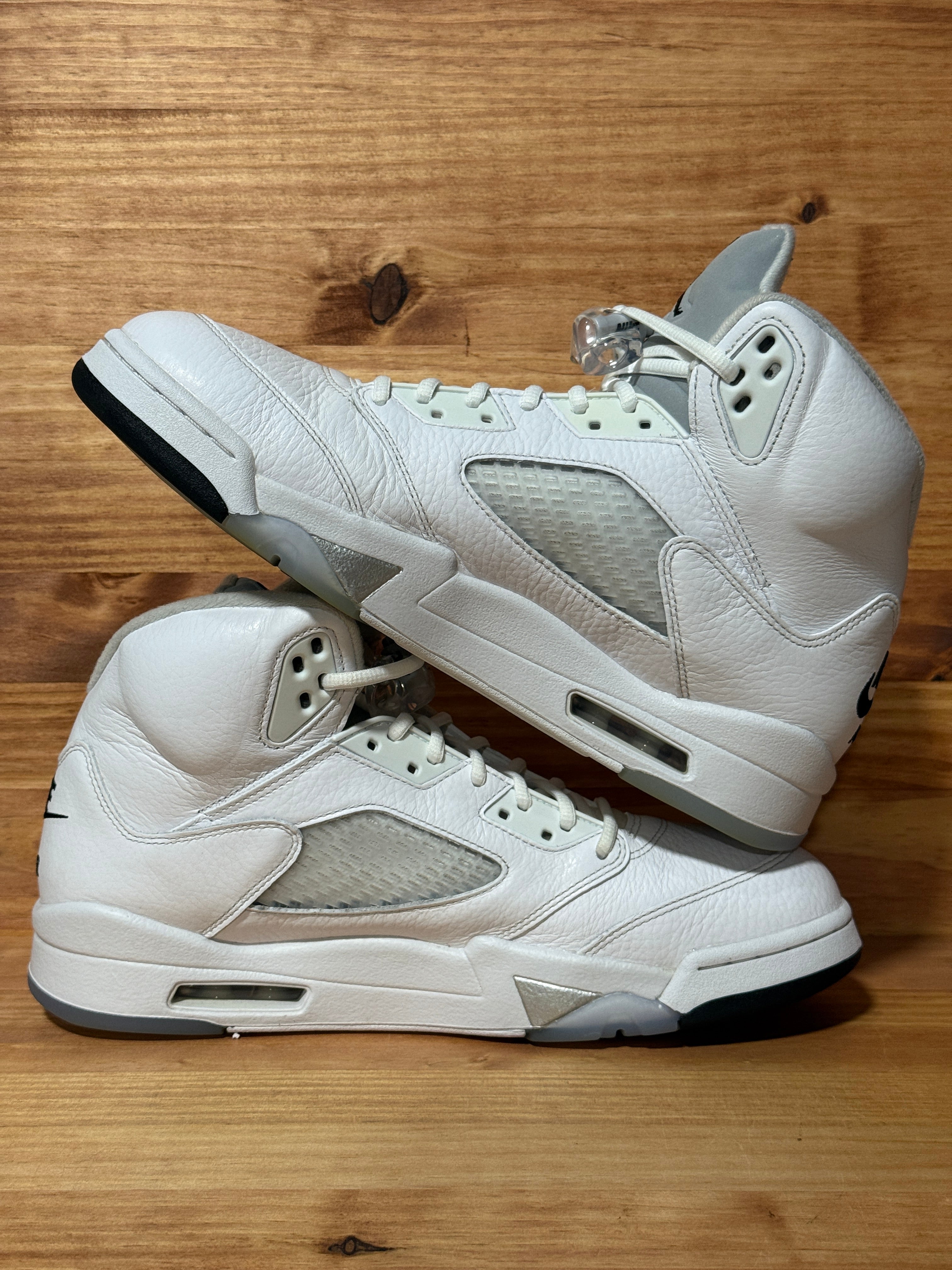 Jordan 5 Retro White Metallic (2026)