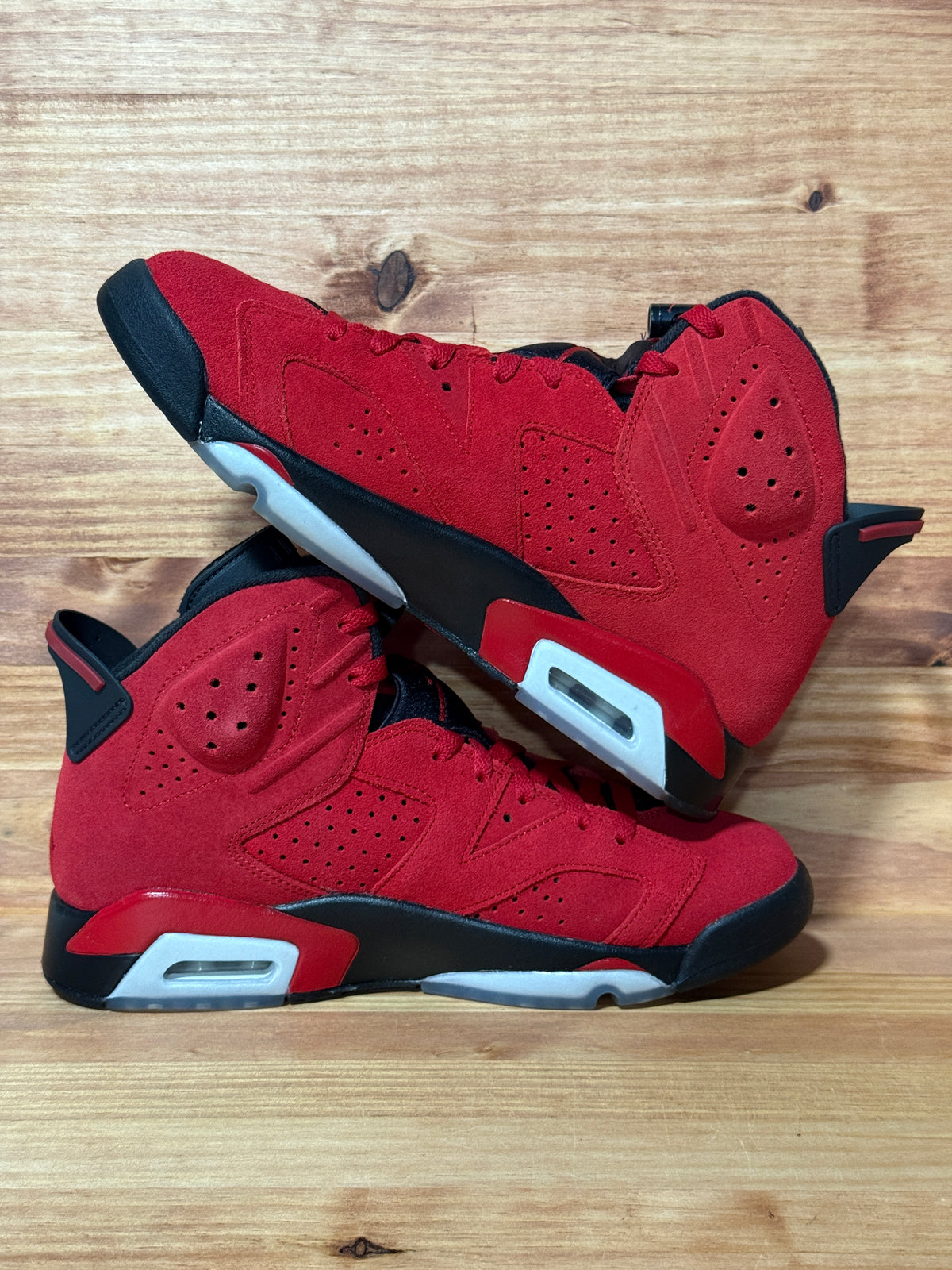 Jordan 6 Retro Toro Bravo