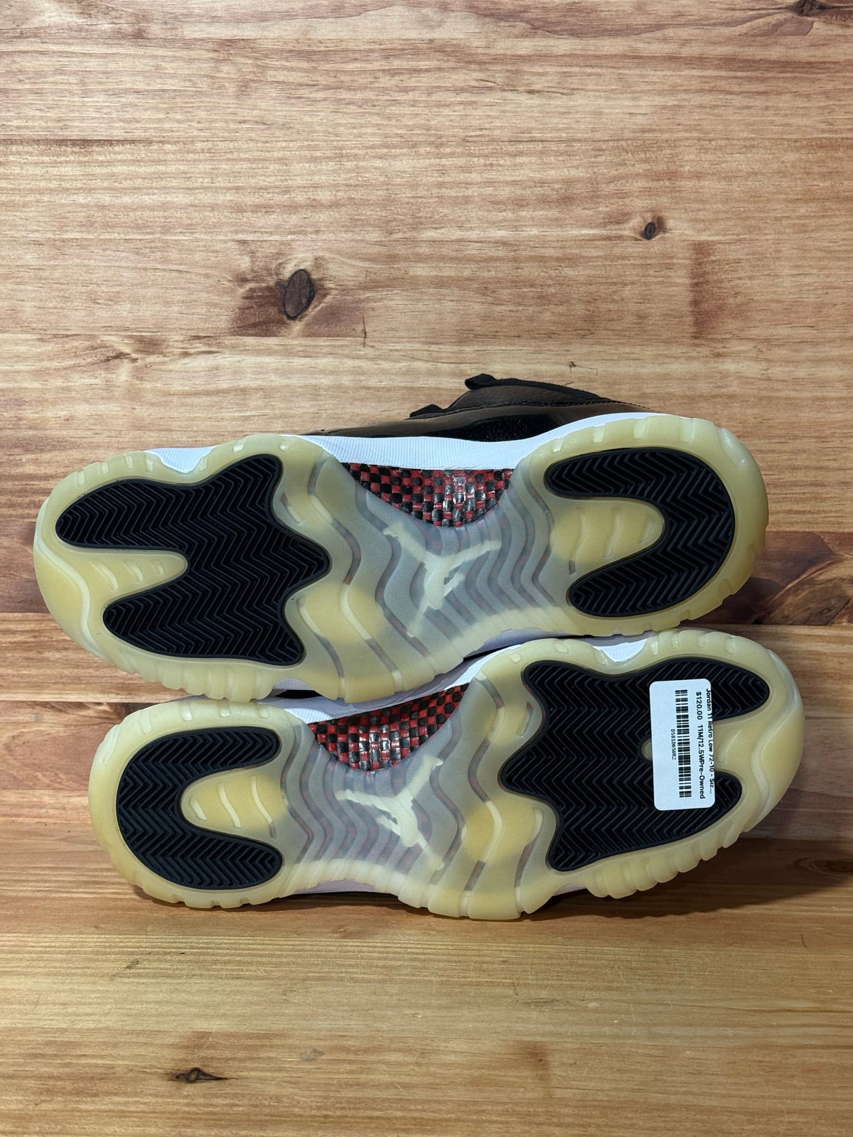 Jordan 11 Retro Low 72-10 - Size 11