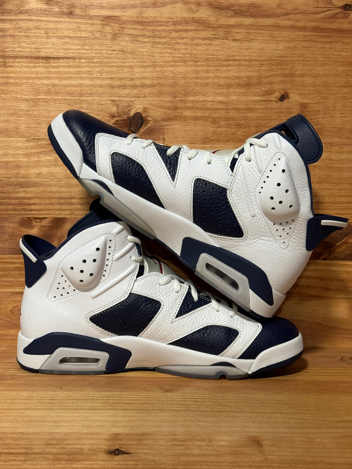 Jordan 6 Retro Olympic (2024)