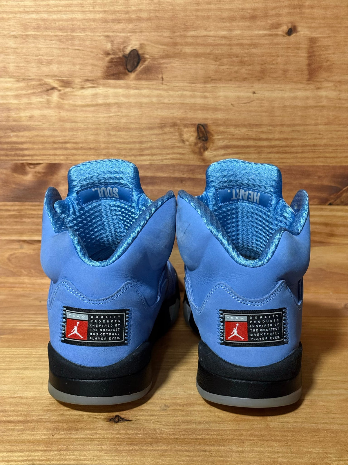 Jordan 5 Retro UNC University Blue - Size 10.5