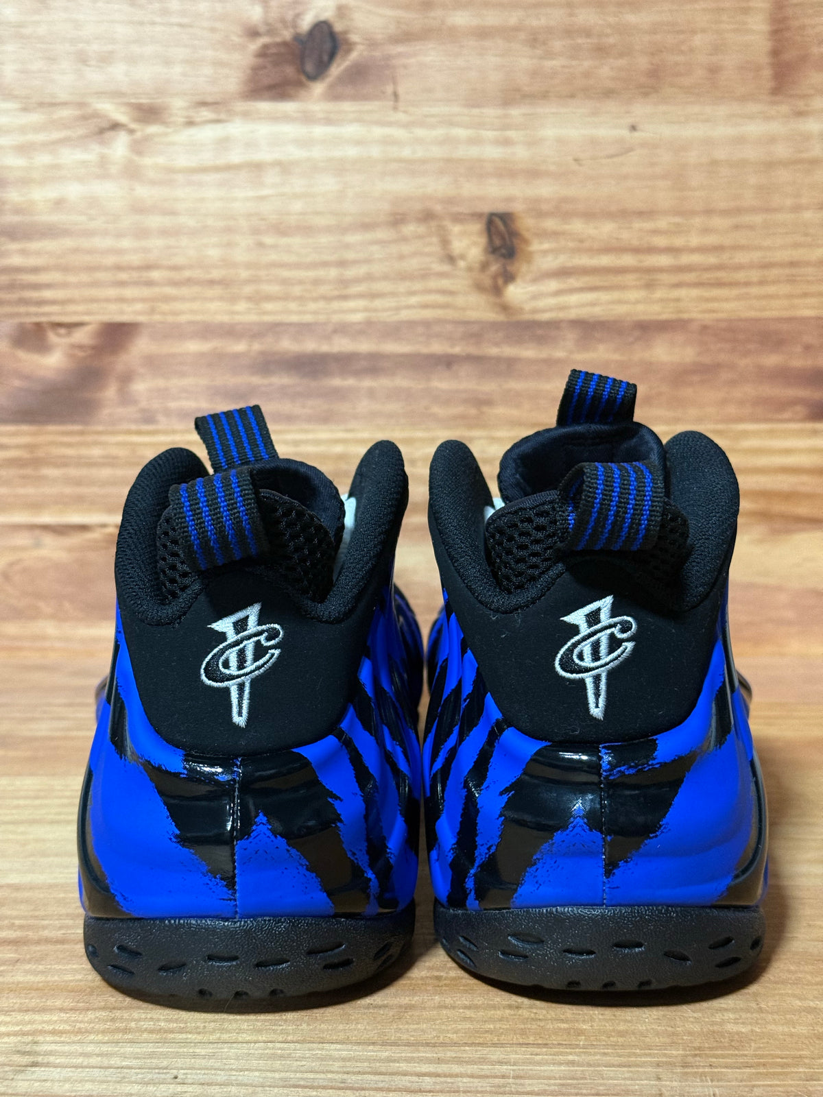 Nike Air Foamposite One Memphis Tigers