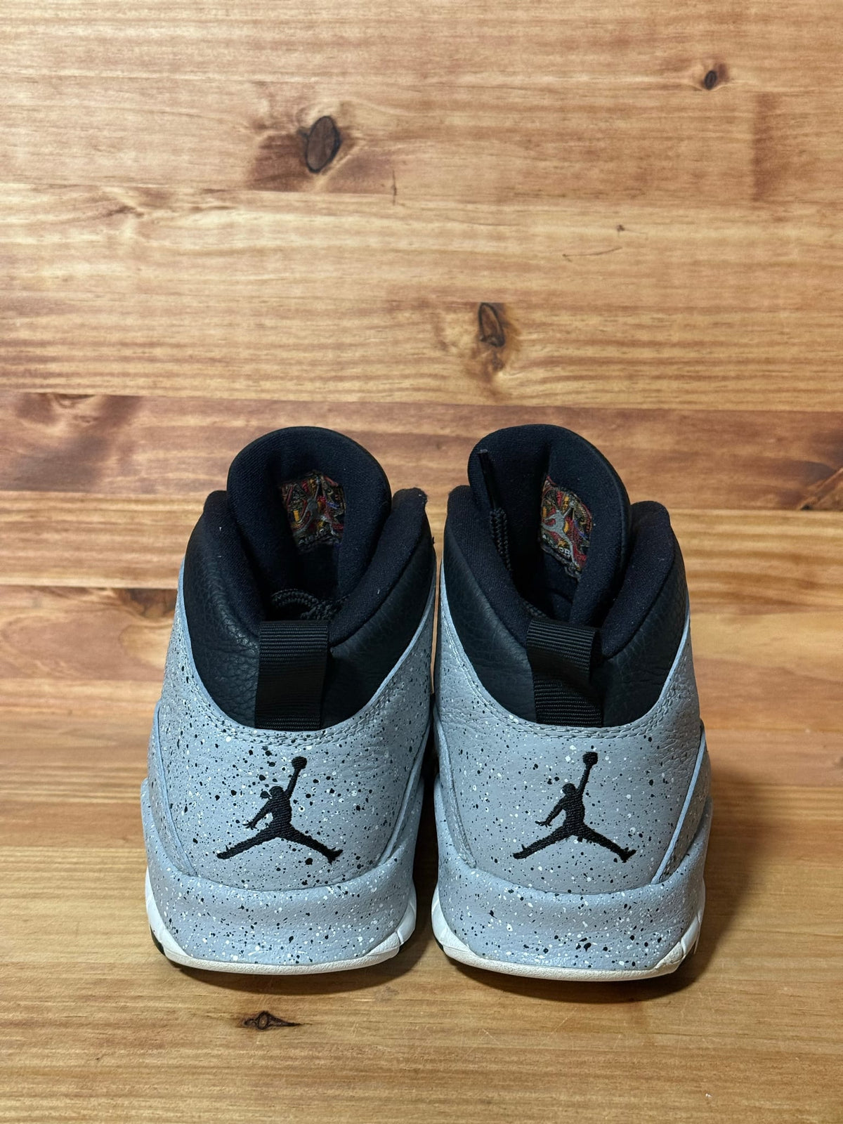 Jordan 10 Retro Light Smoke Grey - Size 9.5