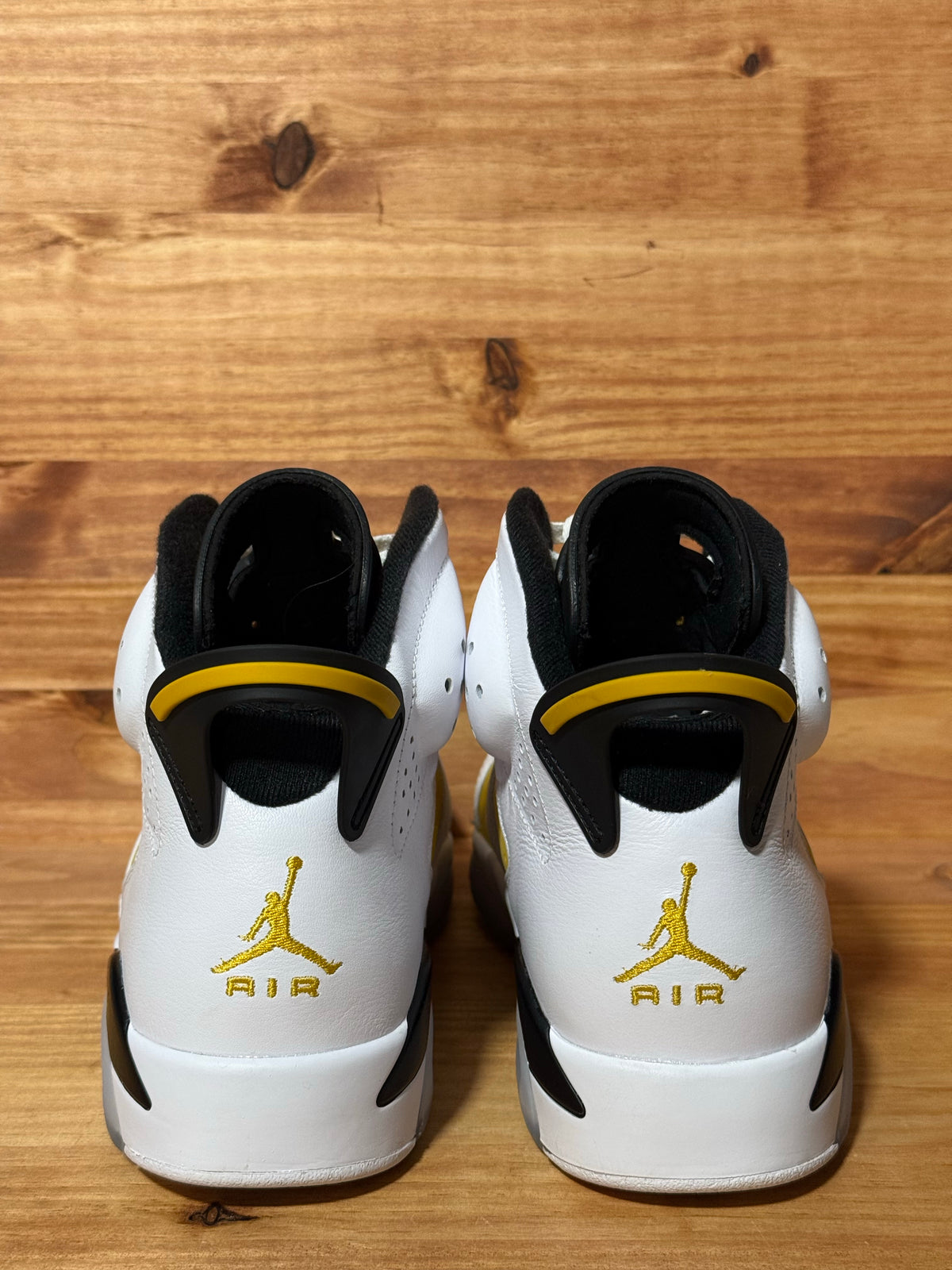 Jordan 6 Retro Yellow Ochre