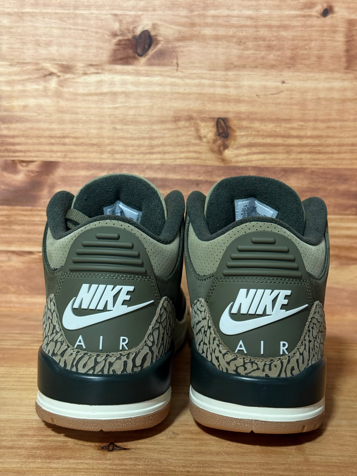 Jordan 3 Retro Family Affair