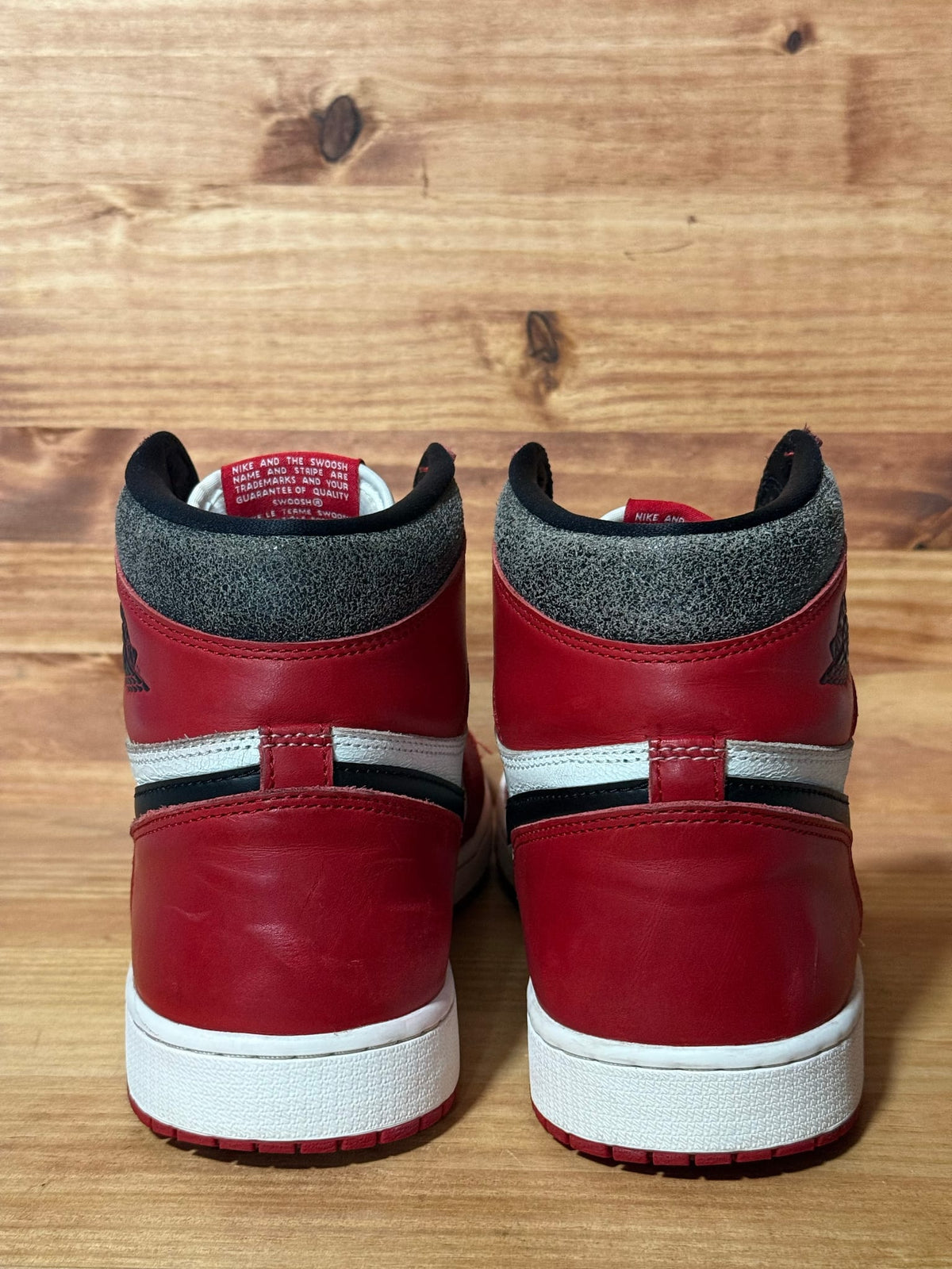Jordan 1 Retro High OG Chicago Lost and Found - Size 13