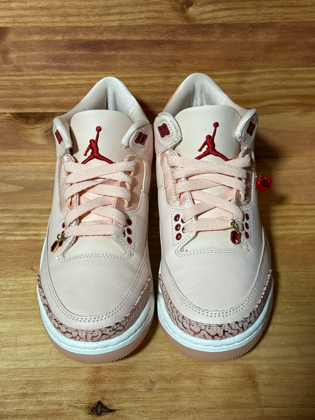 Jordan 3 Retro Valentine's Day Treat Yourself (2025) (Women's) - Size 6.5W
