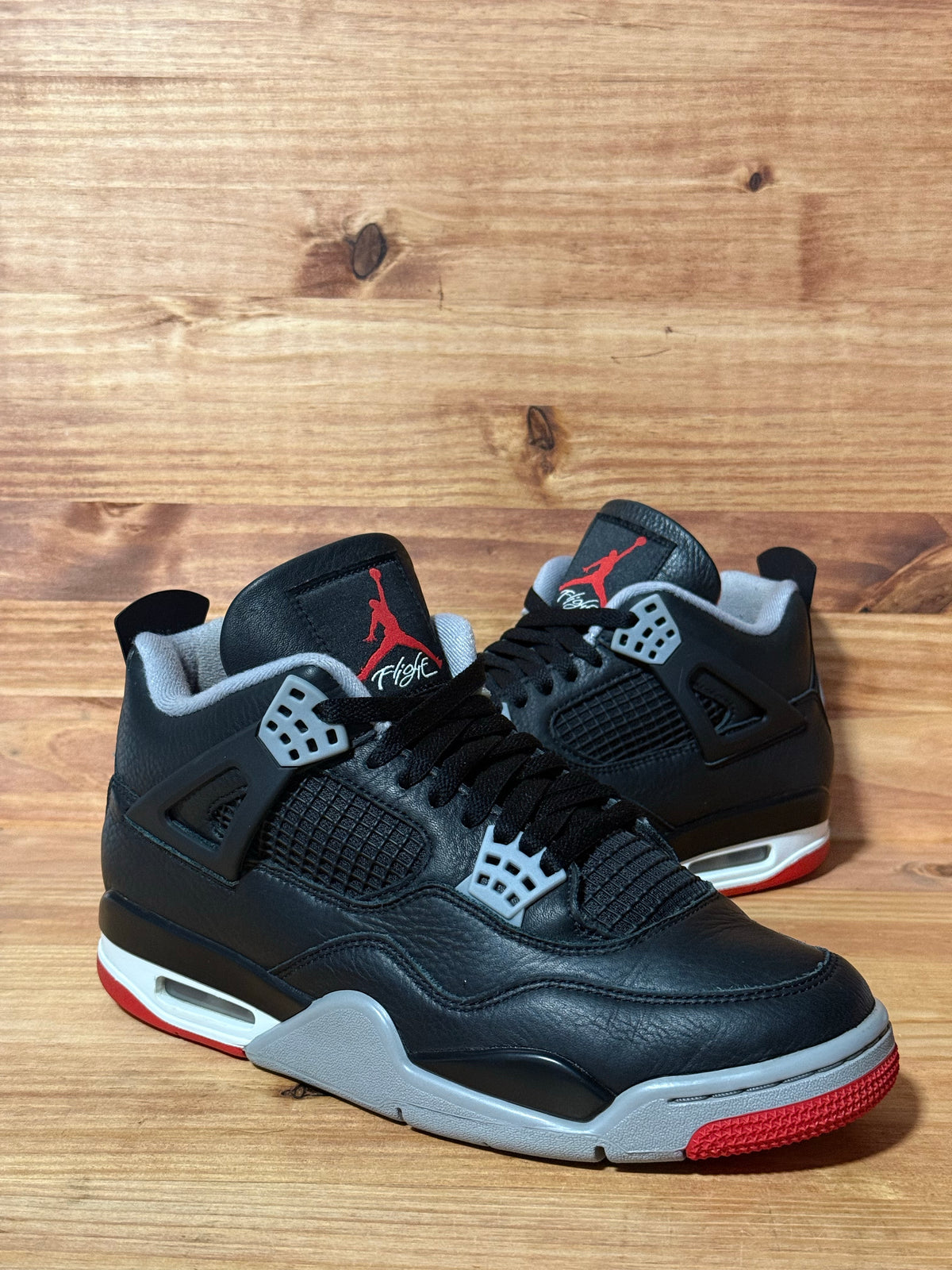 Jordan 4 Retro Bred Reimagined - Size 8.5