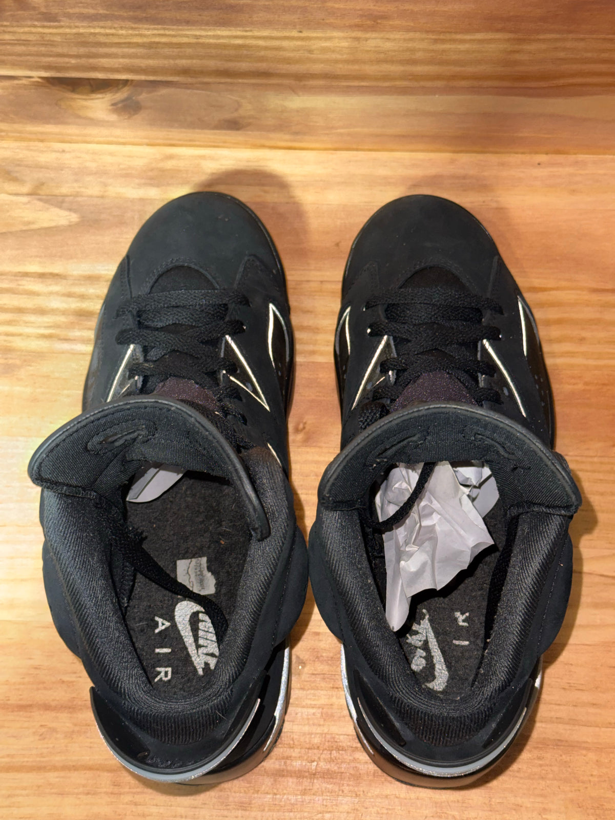 Jordan 6 Retro Cap and Gown