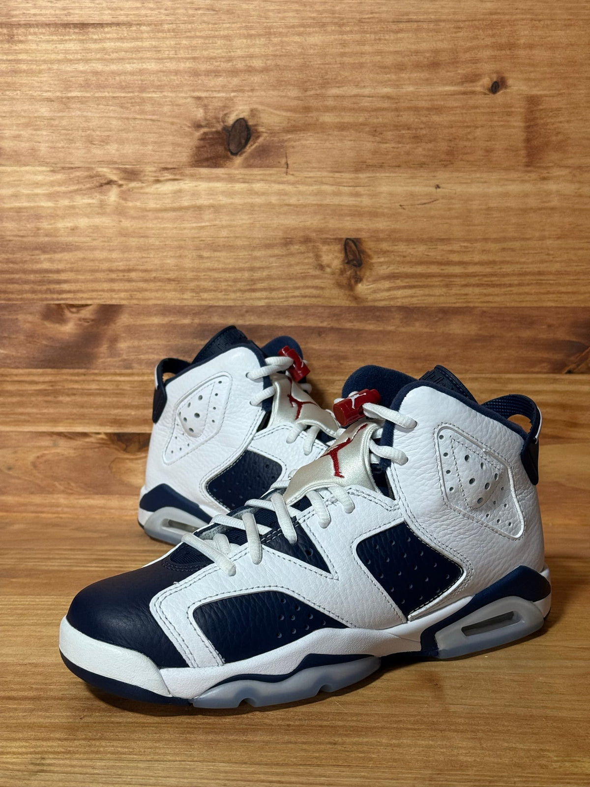 Jordan 6 Retro Olympic (2024) (GS) - Size 6Y