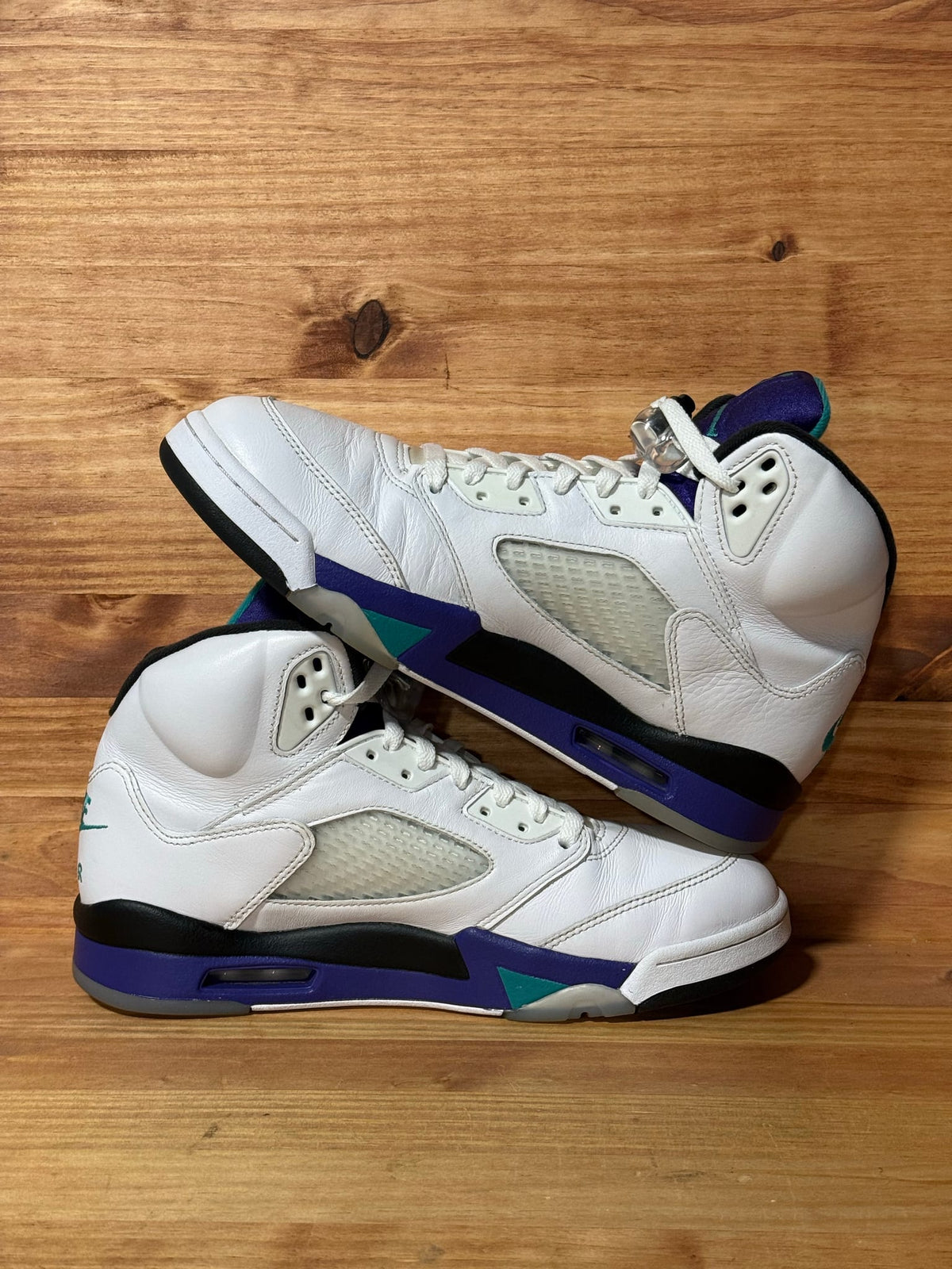 Jordan 5 Retro Grape (2025) - Size 9.5