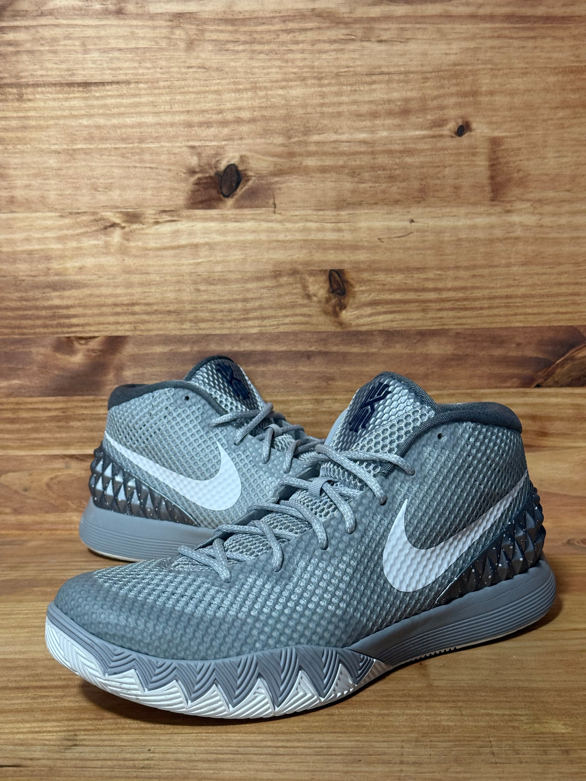 Nike Kyrie 1 Wolf Grey
