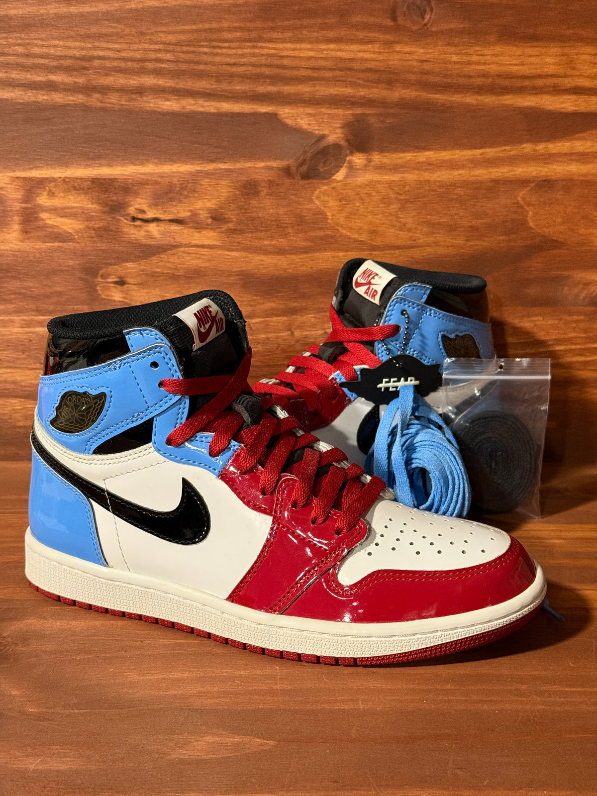 Jordan 1 Retro High Fearless UNC Chicago