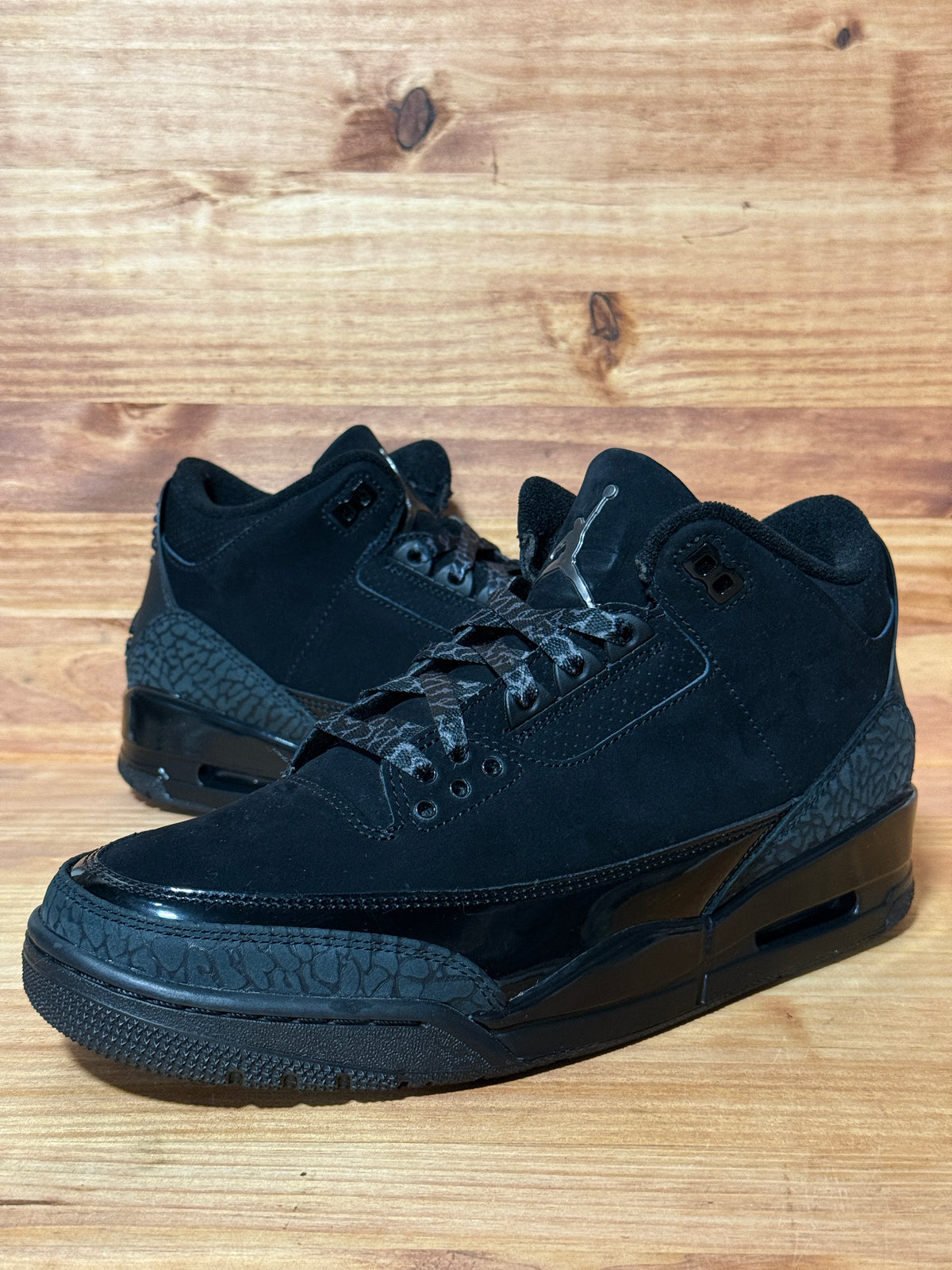 Jordan 3 Retro Black Cat (2025)