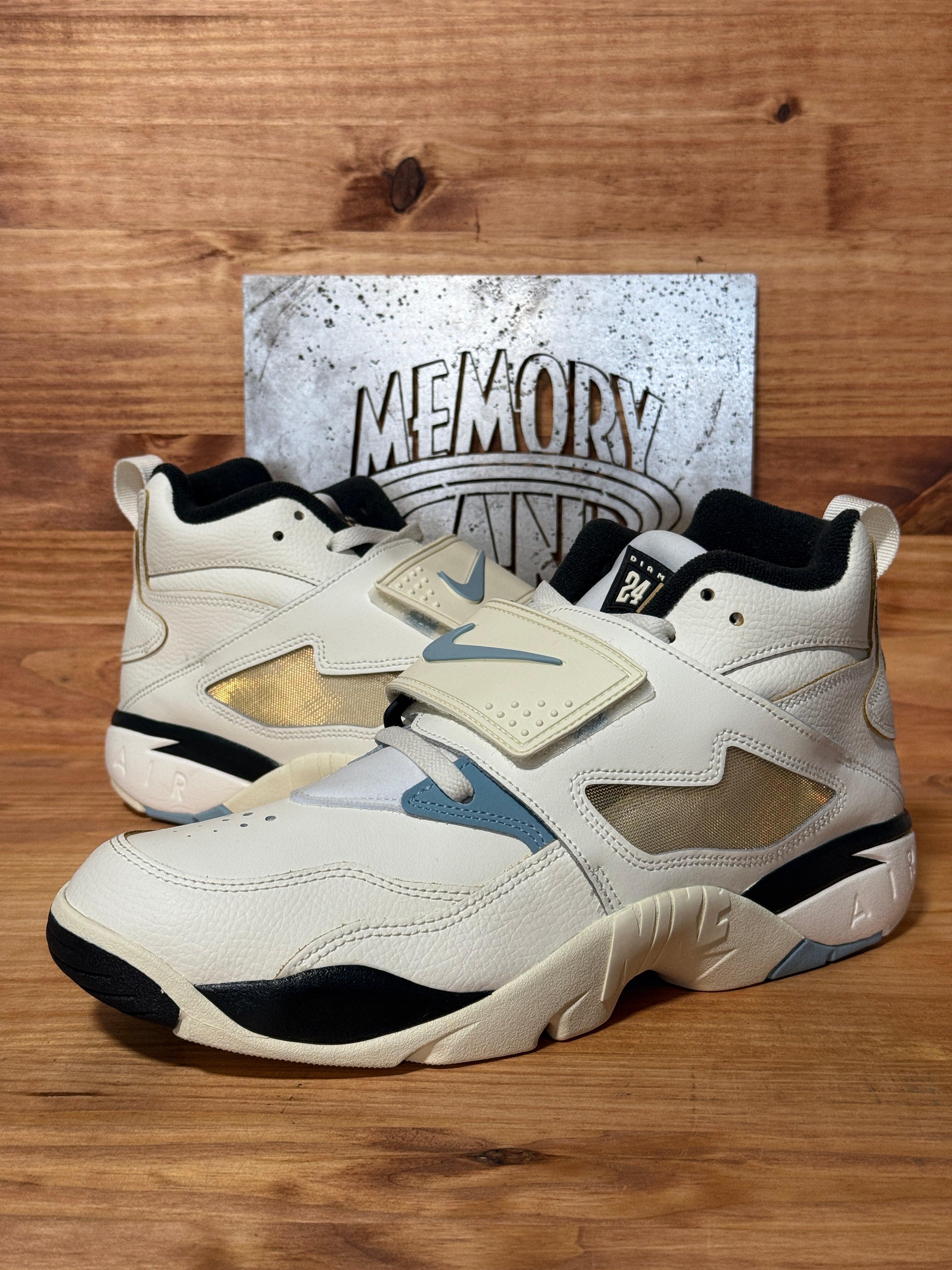 Nike Air Diamond Turf Must Be the Money
