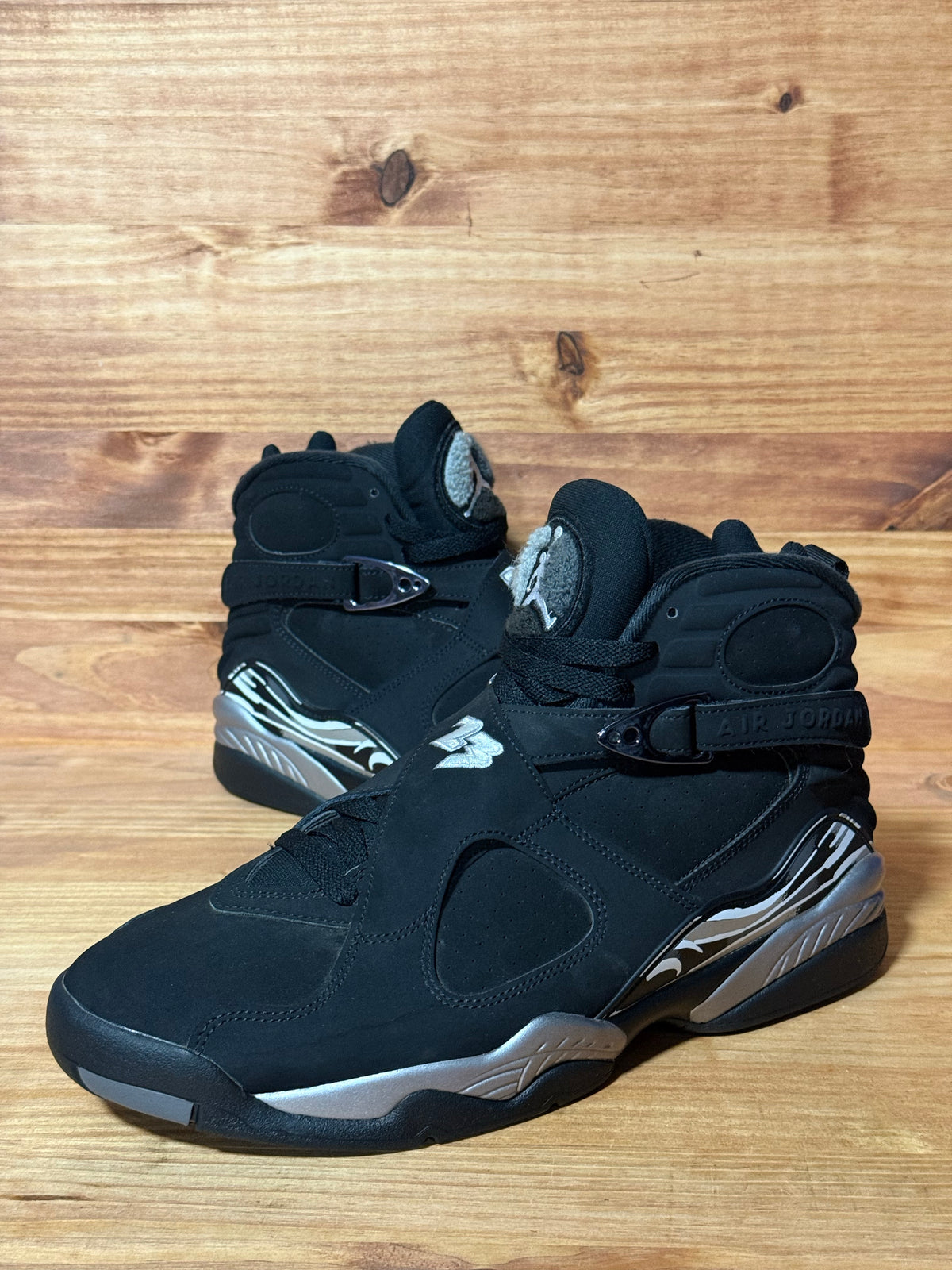 Jordan 8 Retro Chrome (2026) - Size 9.5