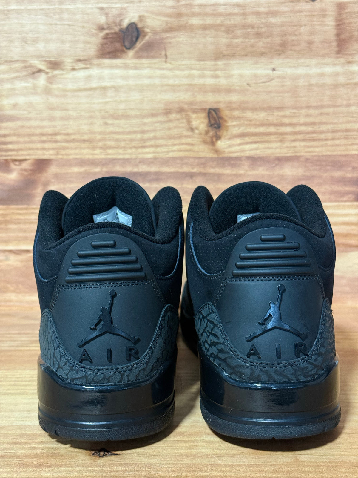 Jordan 3 Retro Black Cat (2025)