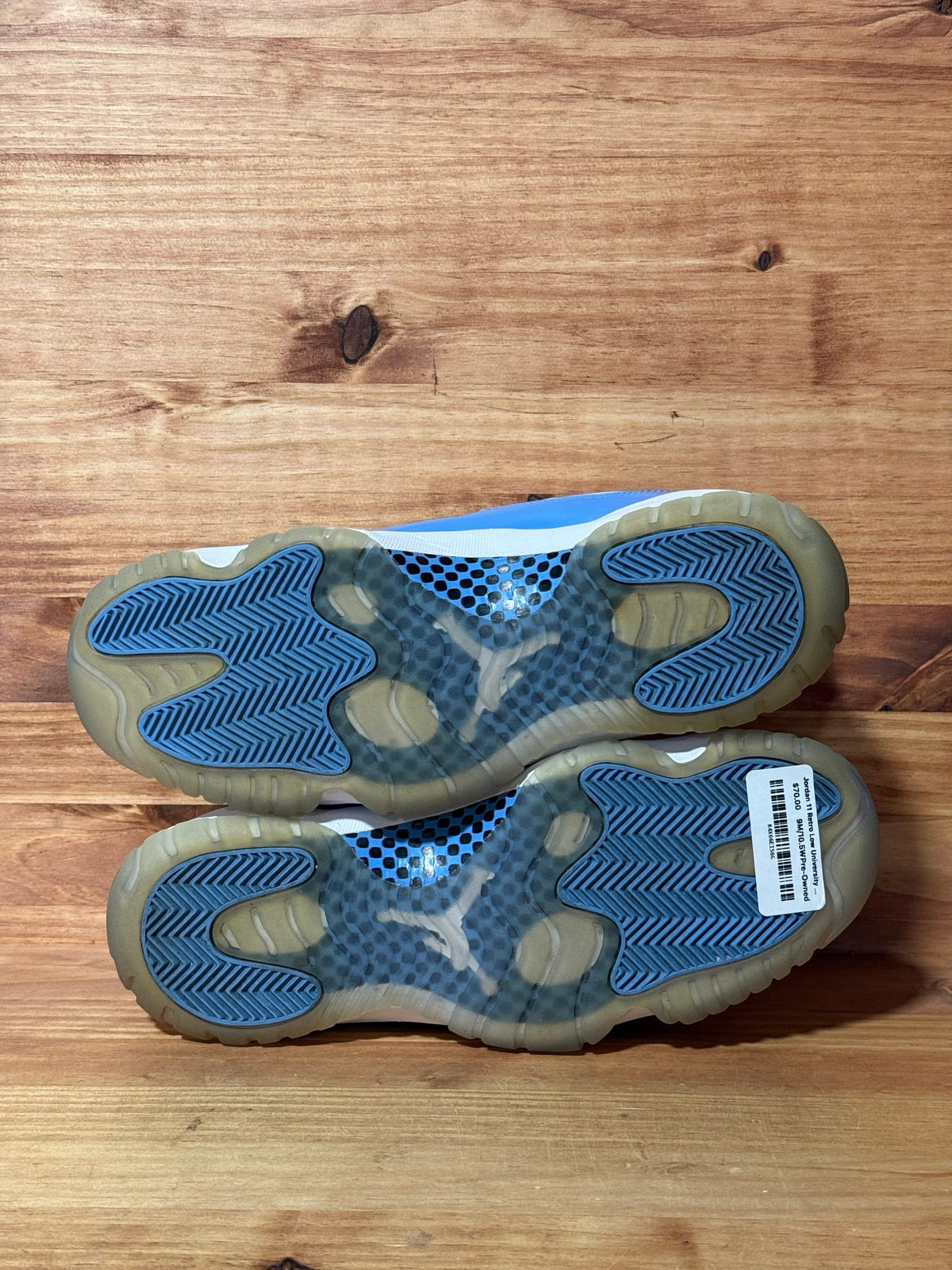 Jordan 11 Retro Low University Blue (2017) - Size 9