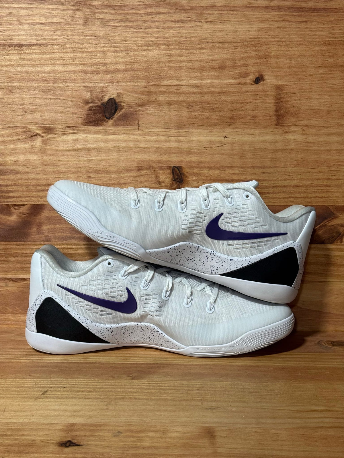 Nike Kobe 9 Elite Low EM Protro White Court Purple - Size 11