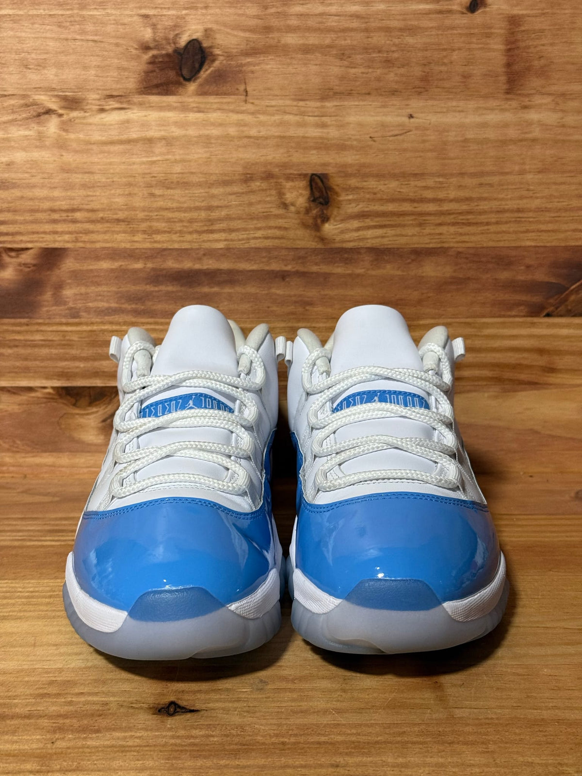 Jordan 11 Retro Low University Blue (2026) - Size 9.5