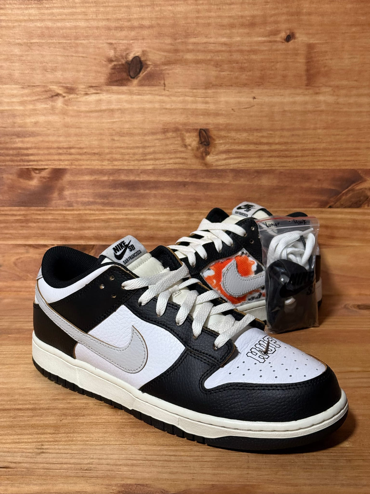 Nike SB Dunk Low HUF San Francisco - Size 10.5