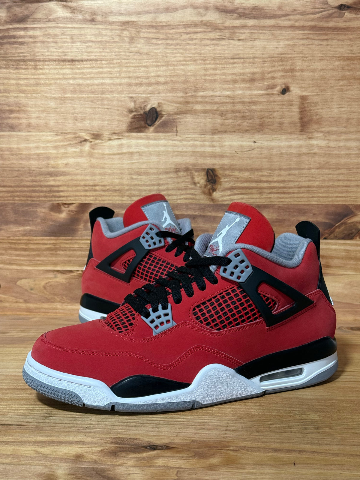Jordan 4 Retro Toro Bravo (2026)