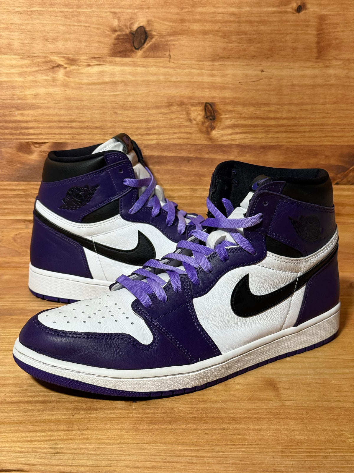 Jordan 1 Retro High Court Purple White - Size 12