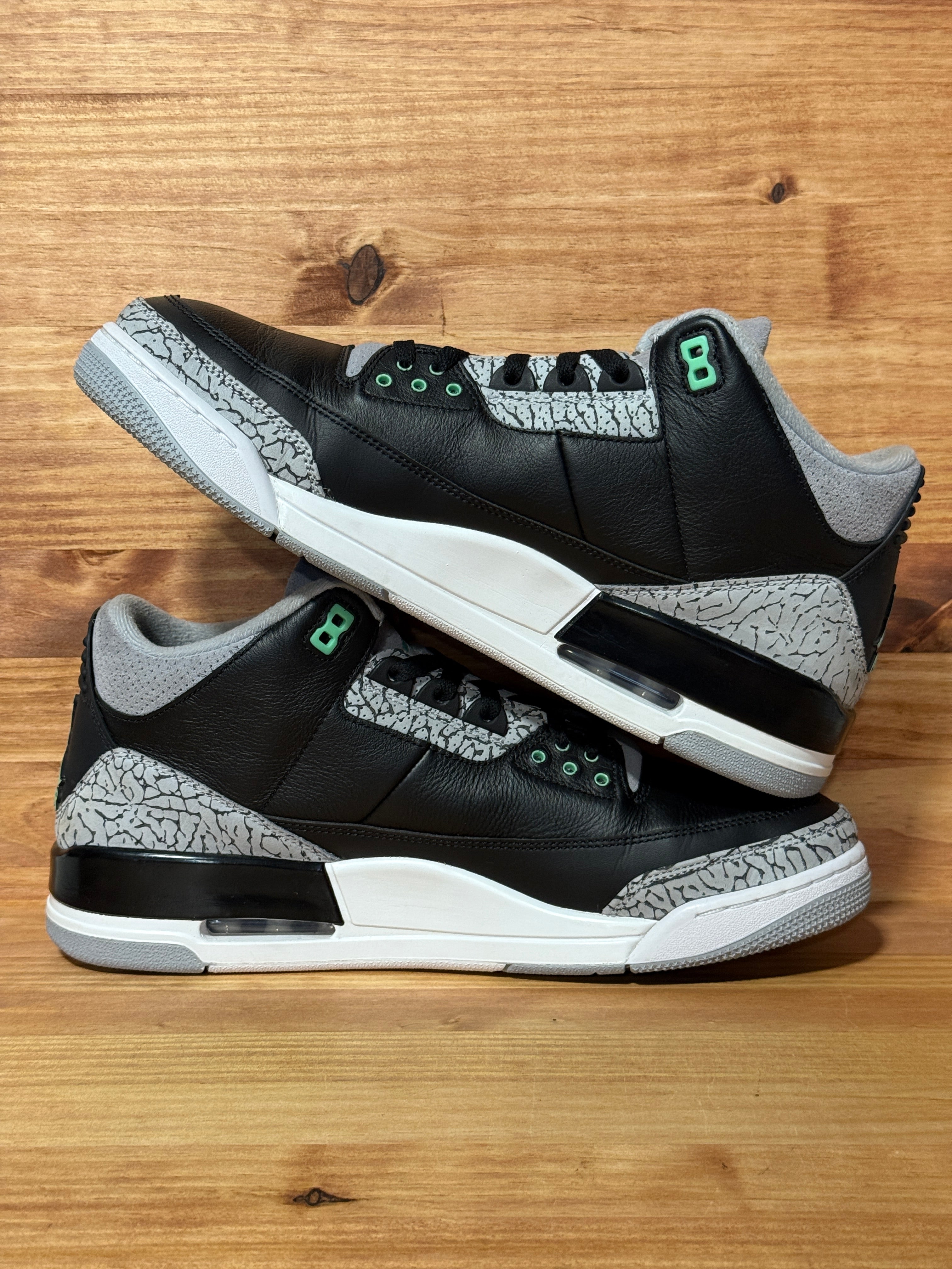 Jordan 3 Retro Green Glow