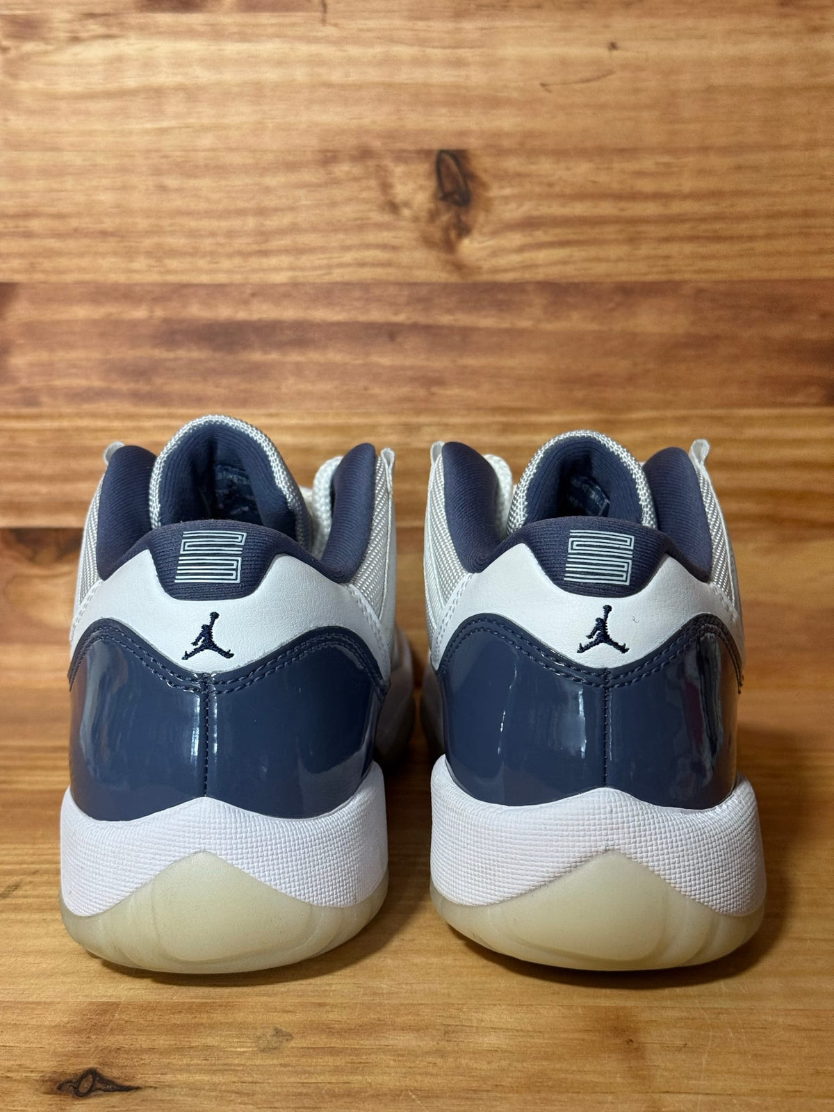 Jordan 11 Retro Low Diffused Blue (GS) - Size 6.5Y