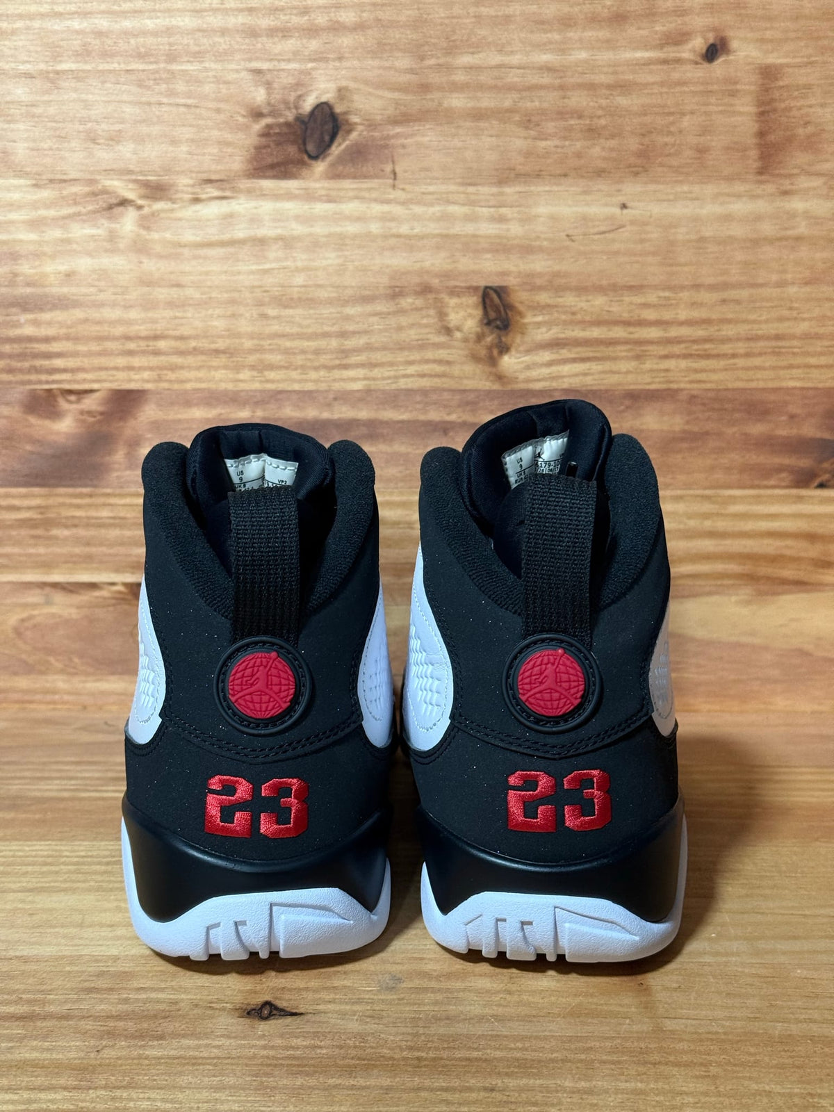 Jordan 9 Retro OG Space Jam (2026) - Size 9