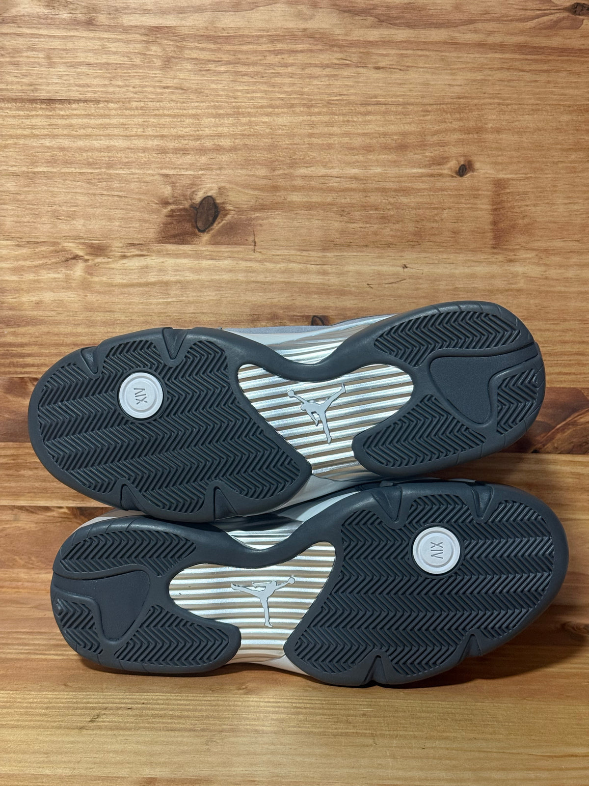 Jordan 14 Retro Flint Grey