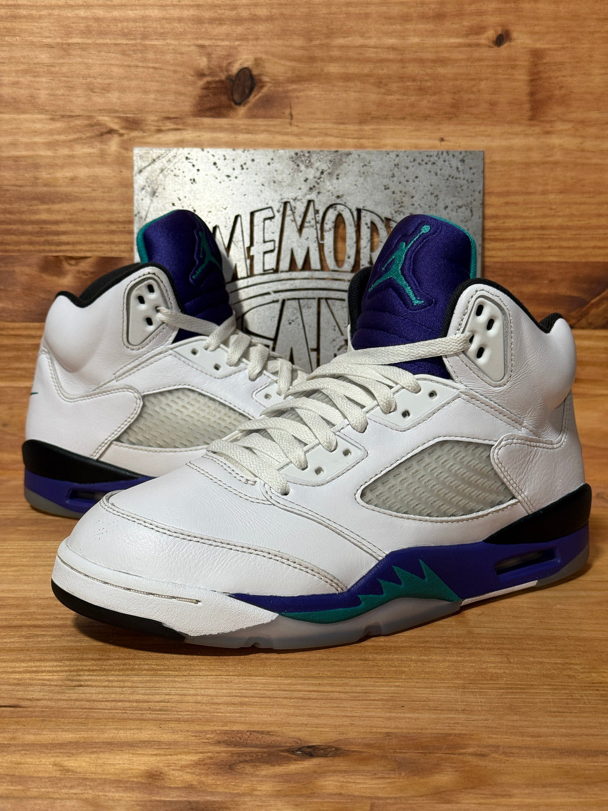 Jordan 5 Retro Grape (2025)
