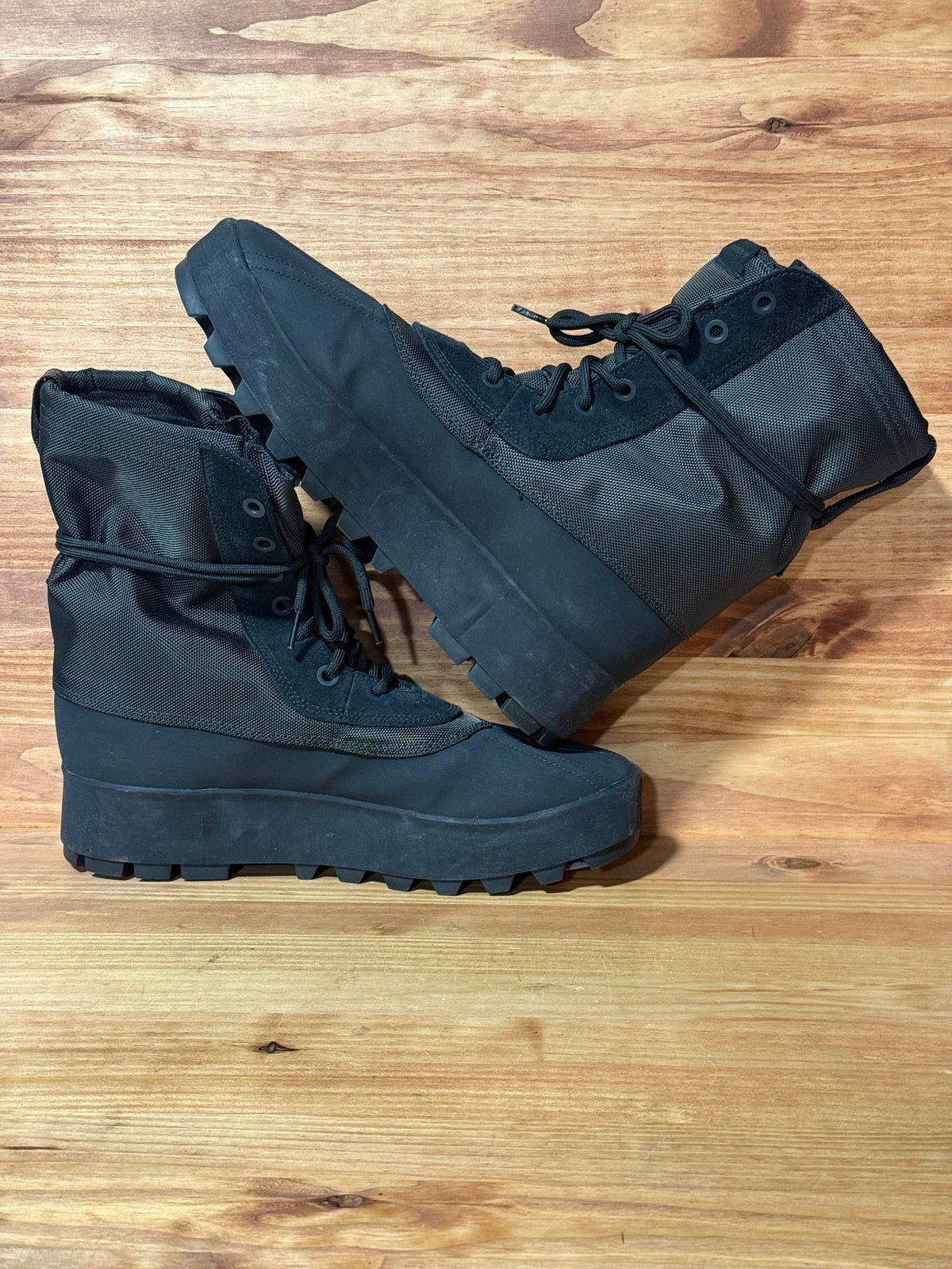 adidas Yeezy 950 Pirate Black (2023) - Size 13