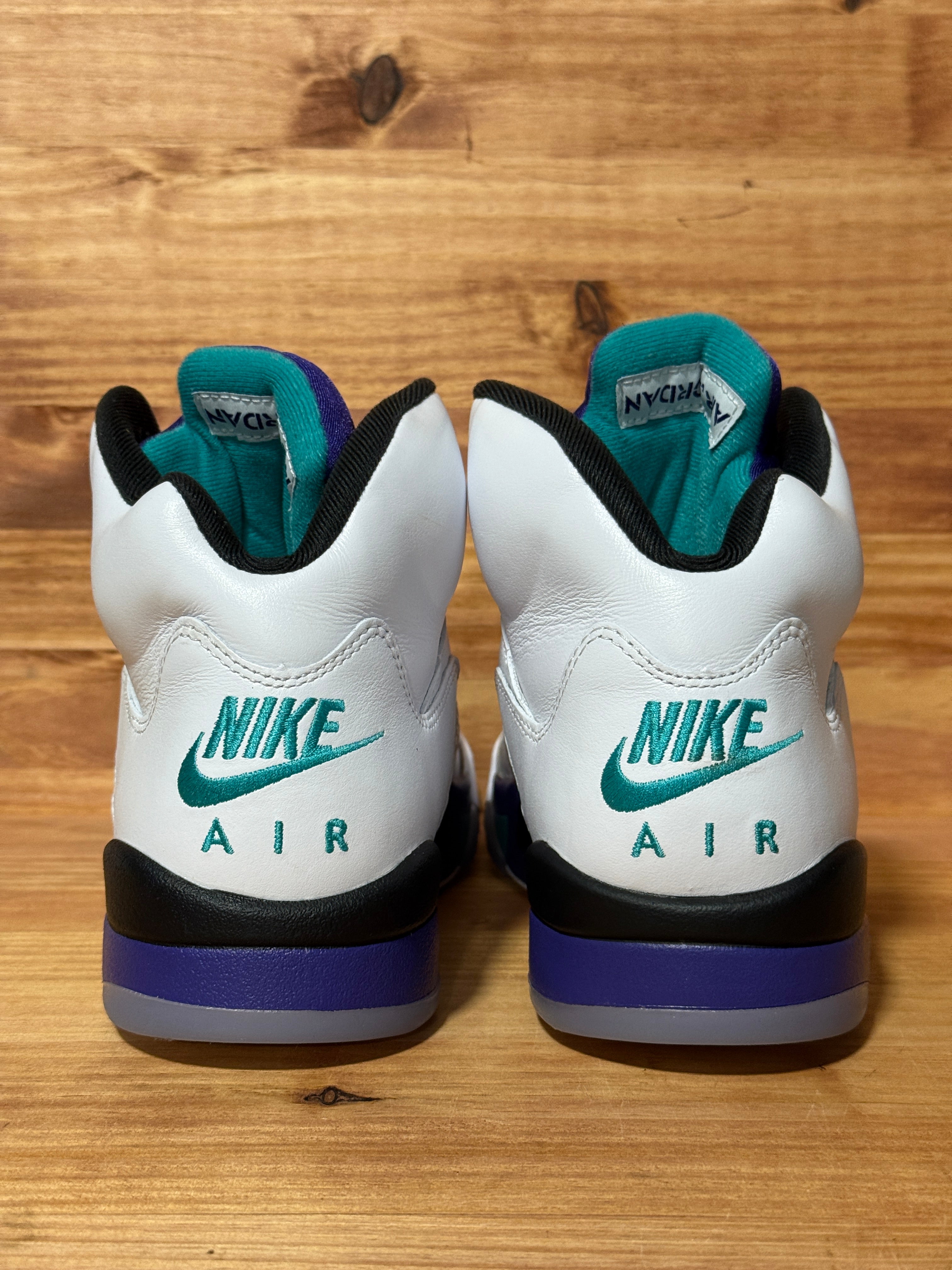 Jordan 5 Retro Grape (2025)