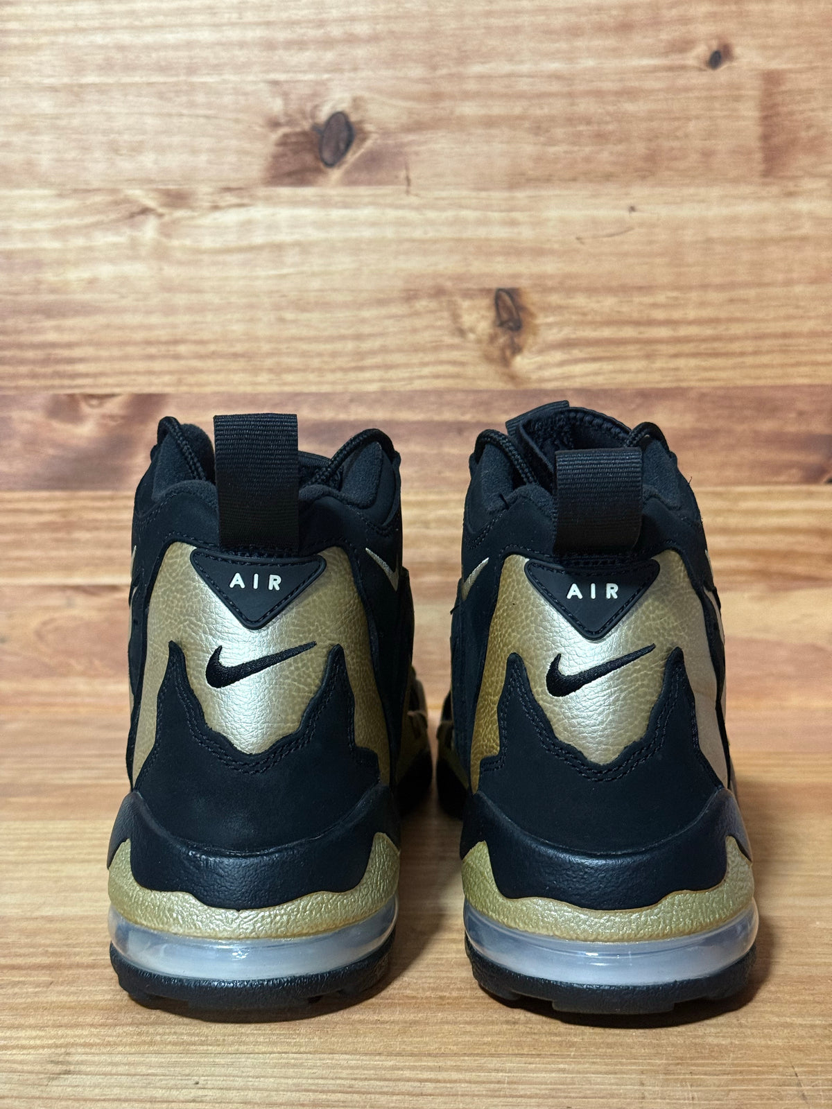 Nike Air DT Max '96 Black Vegas Gold