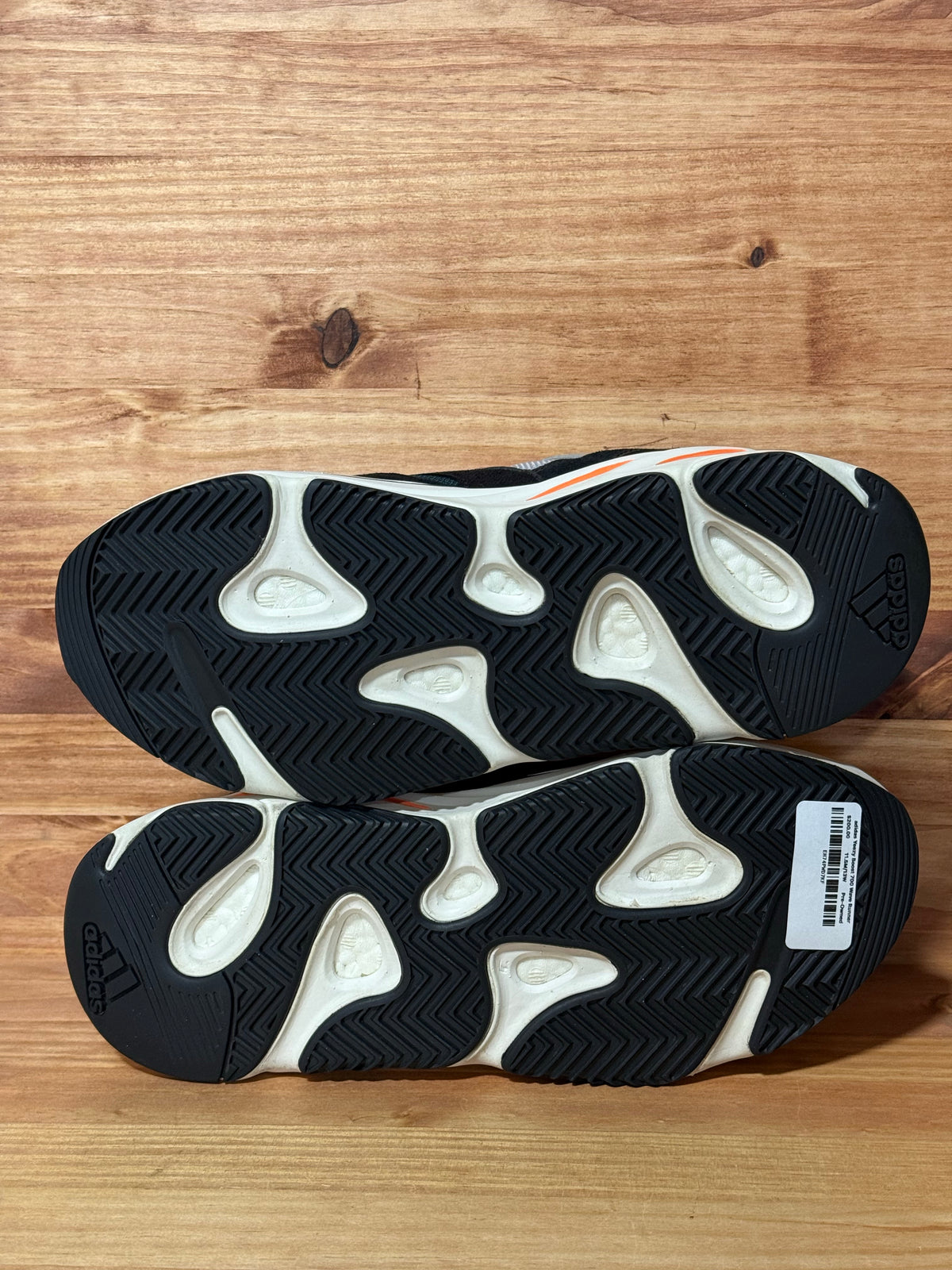 adidas Yeezy Boost 700 Wave Runner