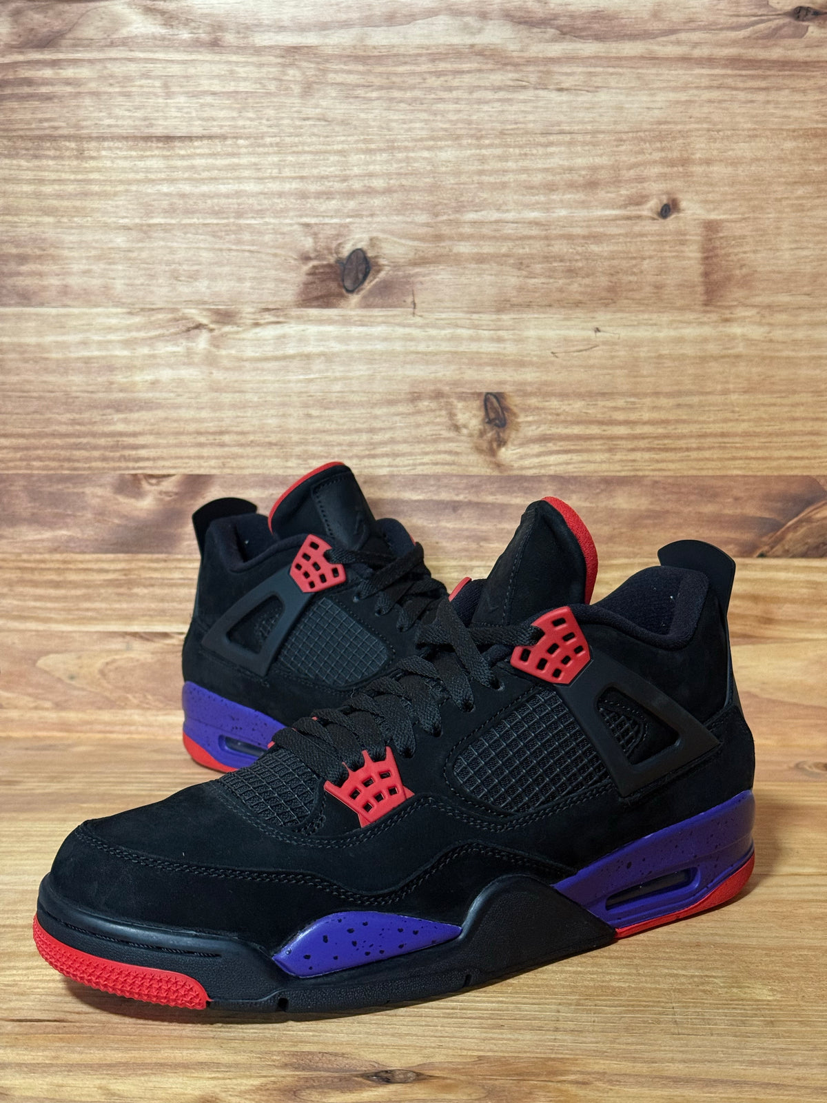 Jordan 4 Retro Raptors (2018)