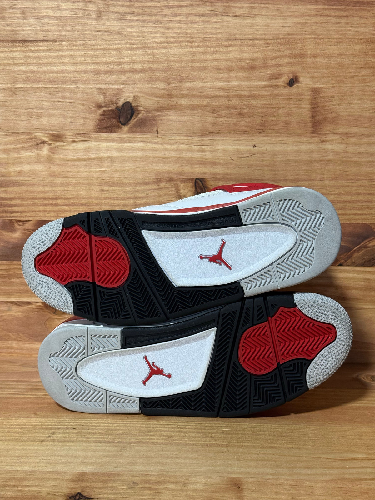 Jordan 4 Retro Red Cement