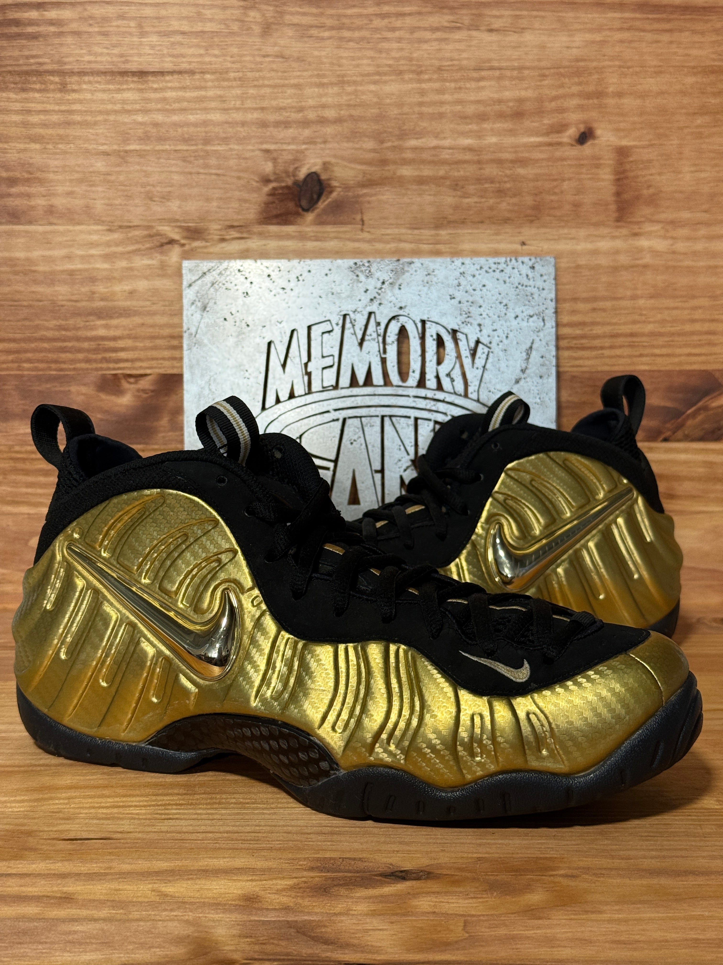 Nike Air Foamposite Pro Metallic Gold