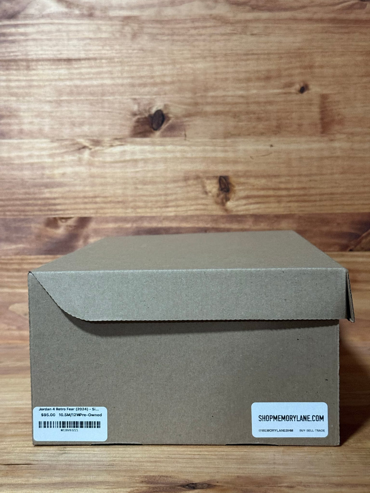 Jordan 4 Retro Fear (2024) - Size 10.5