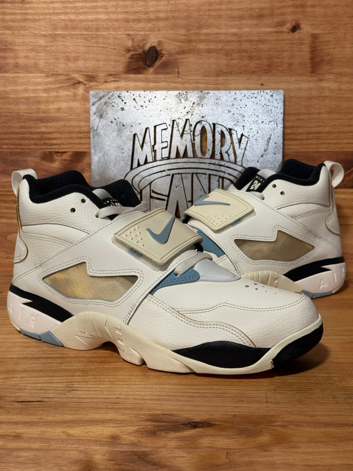 Nike Air Diamond Turf Must Be the Money
