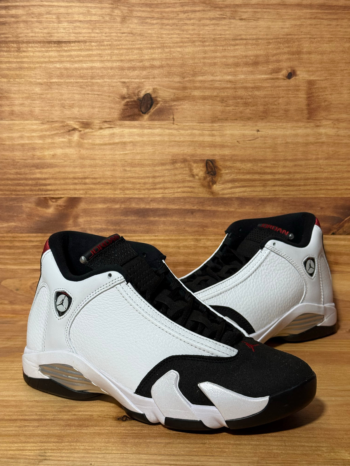 Jordan 14 Retro Black Toe (2024)
