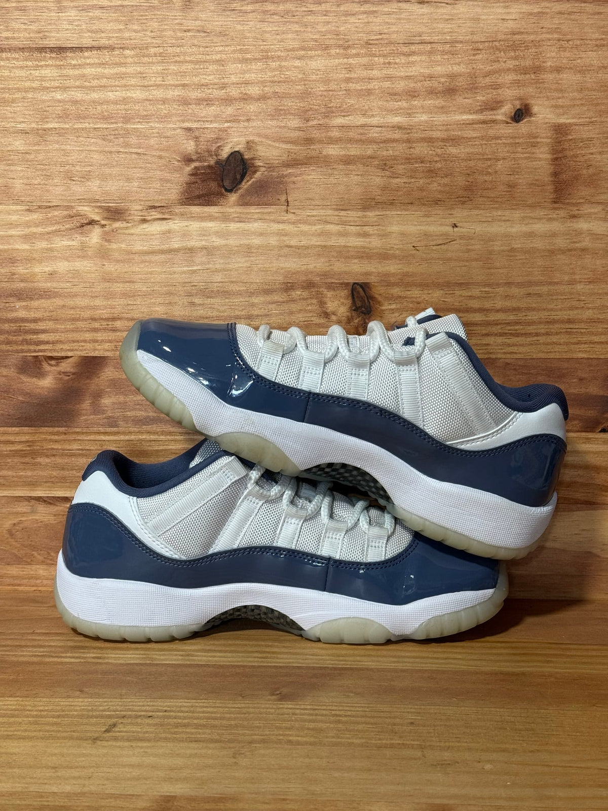 Jordan 11 Retro Low Diffused Blue (GS) - Size 6.5Y