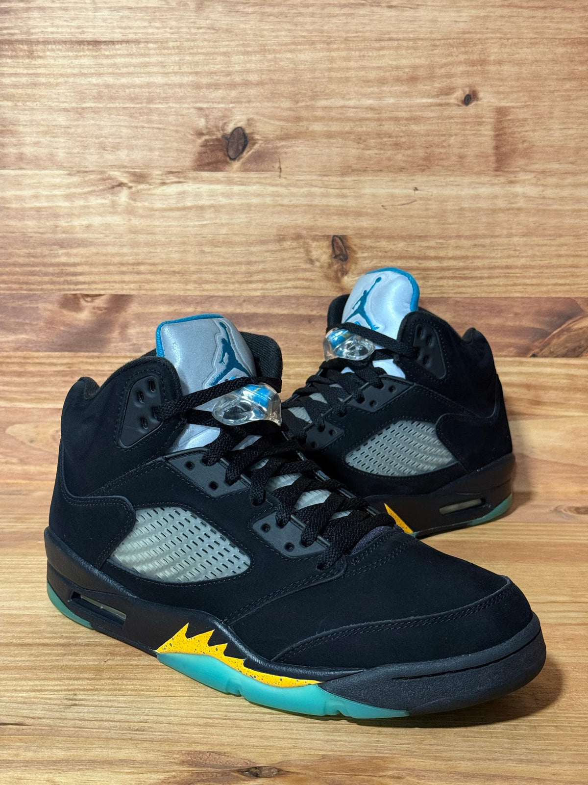 Jordan 5 Retro Aqua - Size 10.5