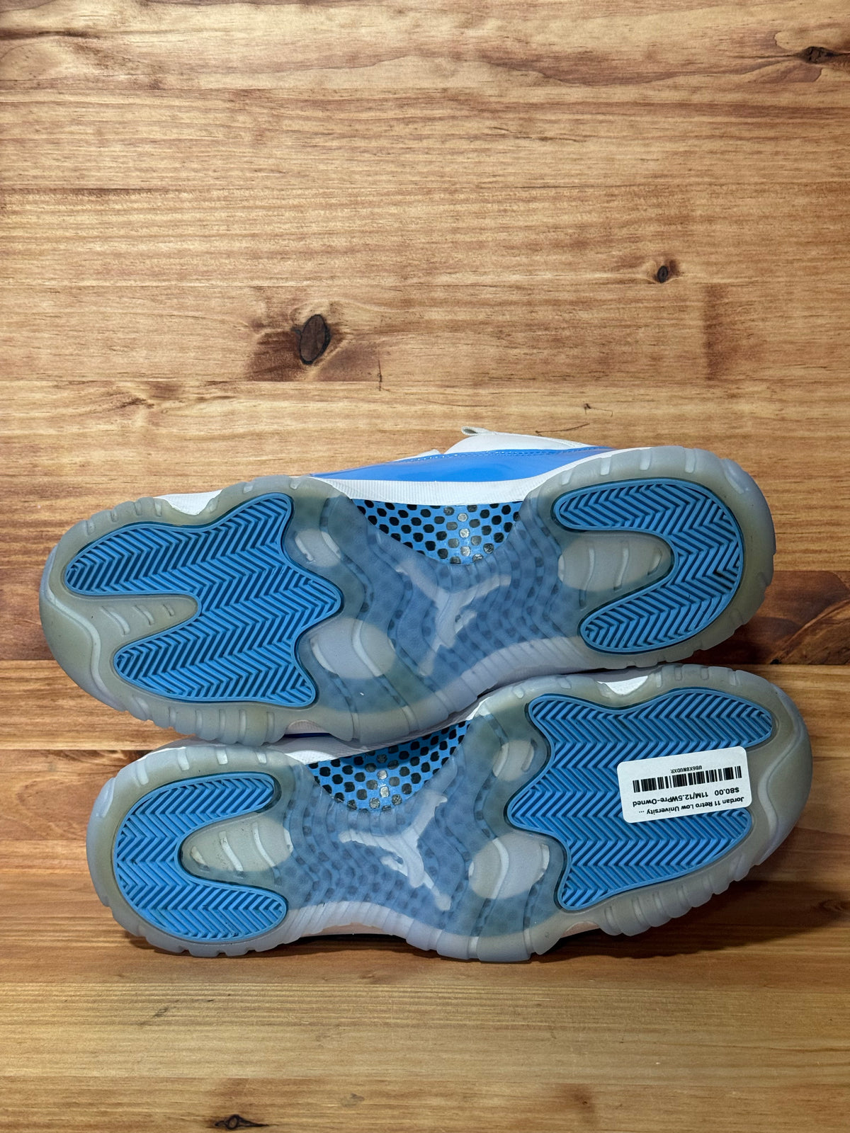 Jordan 11 Retro Low University Blue (2026) - Size 11