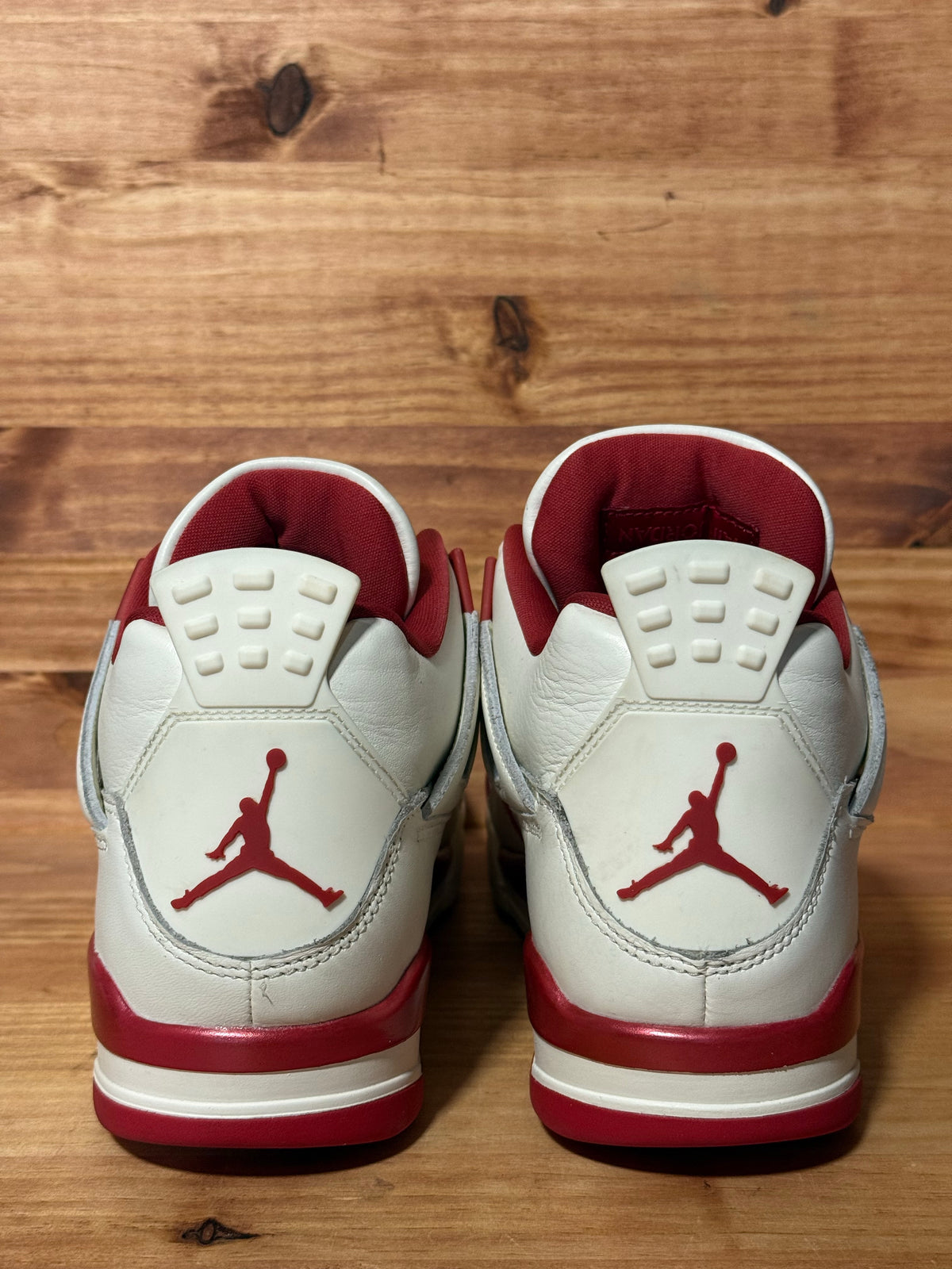 Jordan 4 Retro Valentine's Day Sierra Red (Women's)