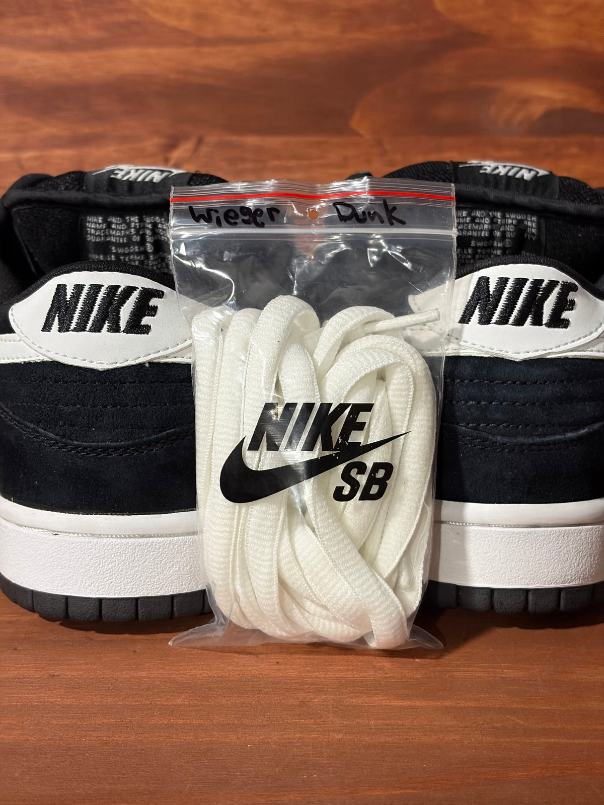 Nike SB Dunk Low Wieger