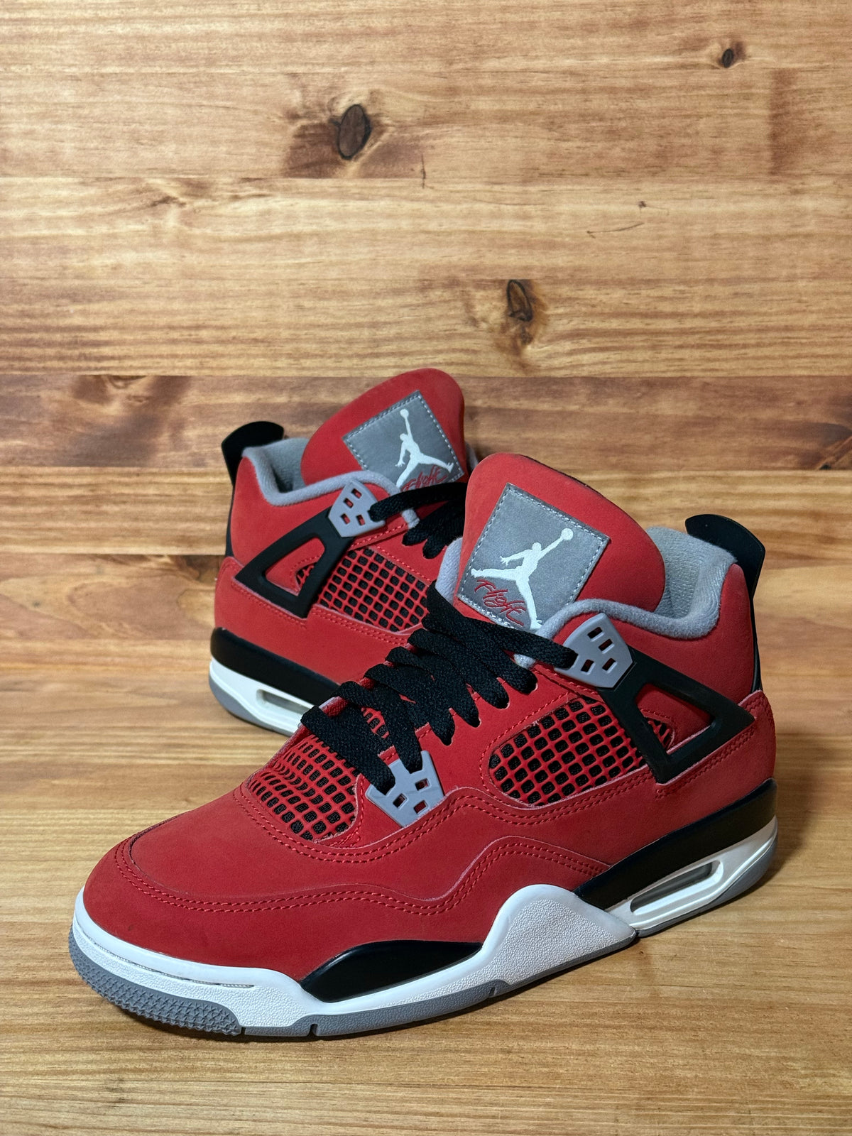 Jordan 4 Retro Toro Bravo (2026) (GS) - Size 7Y