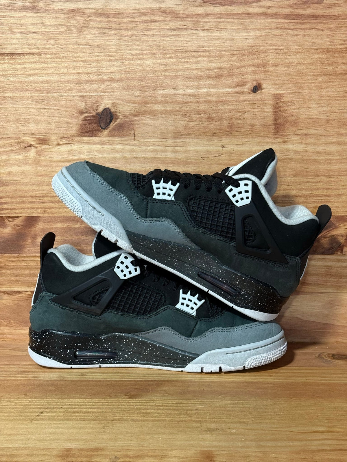Jordan 4 Retro Fear (2024) - Size 9