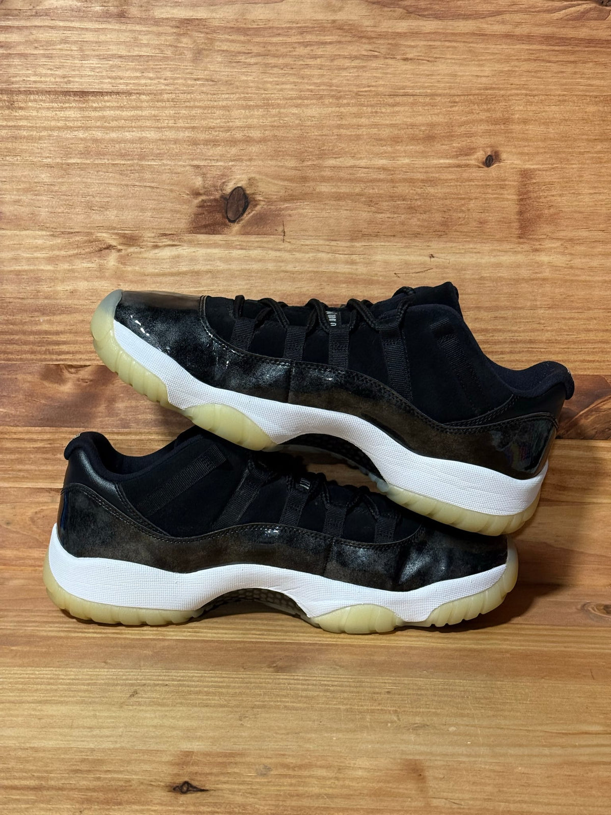 Jordan 11 Retro Low Barons - Size 11.5